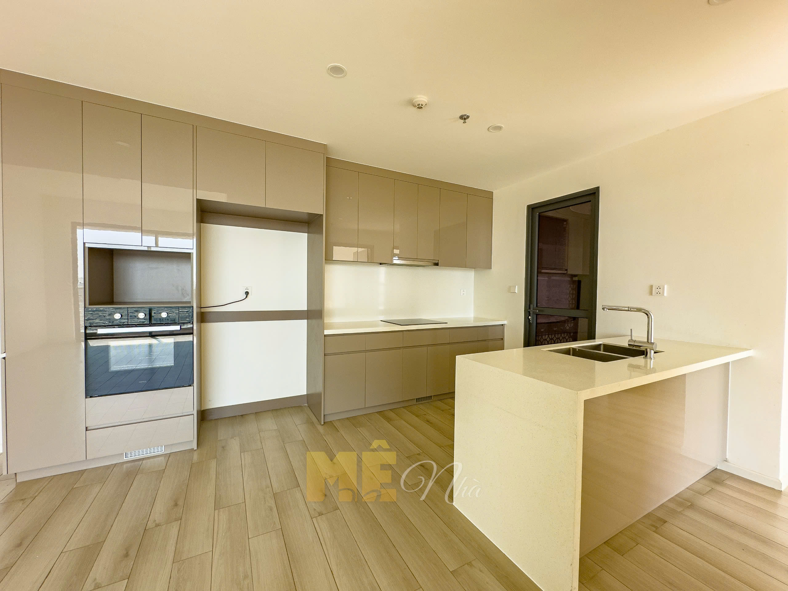 NGỘP BANK BÁN GẤP CĂN HỘ 3PN TÒA D MASTERI CENTRE POINT – VIEW CÔNG VIÊN 36HA – GIÁ CHỐT 7.5 TỶ ALL IN