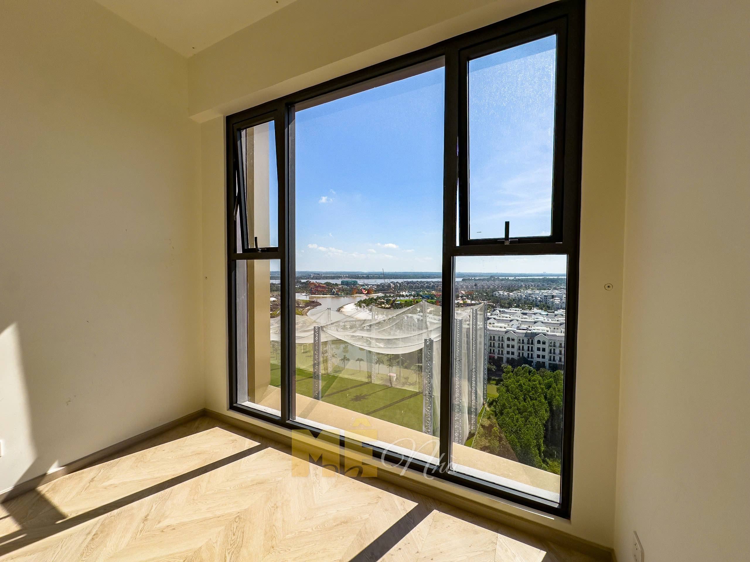 NGỘP BANK BÁN GẤP CĂN HỘ 3PN TÒA D MASTERI CENTRE POINT – VIEW CÔNG VIÊN 36HA – GIÁ CHỐT 7.5 TỶ ALL IN