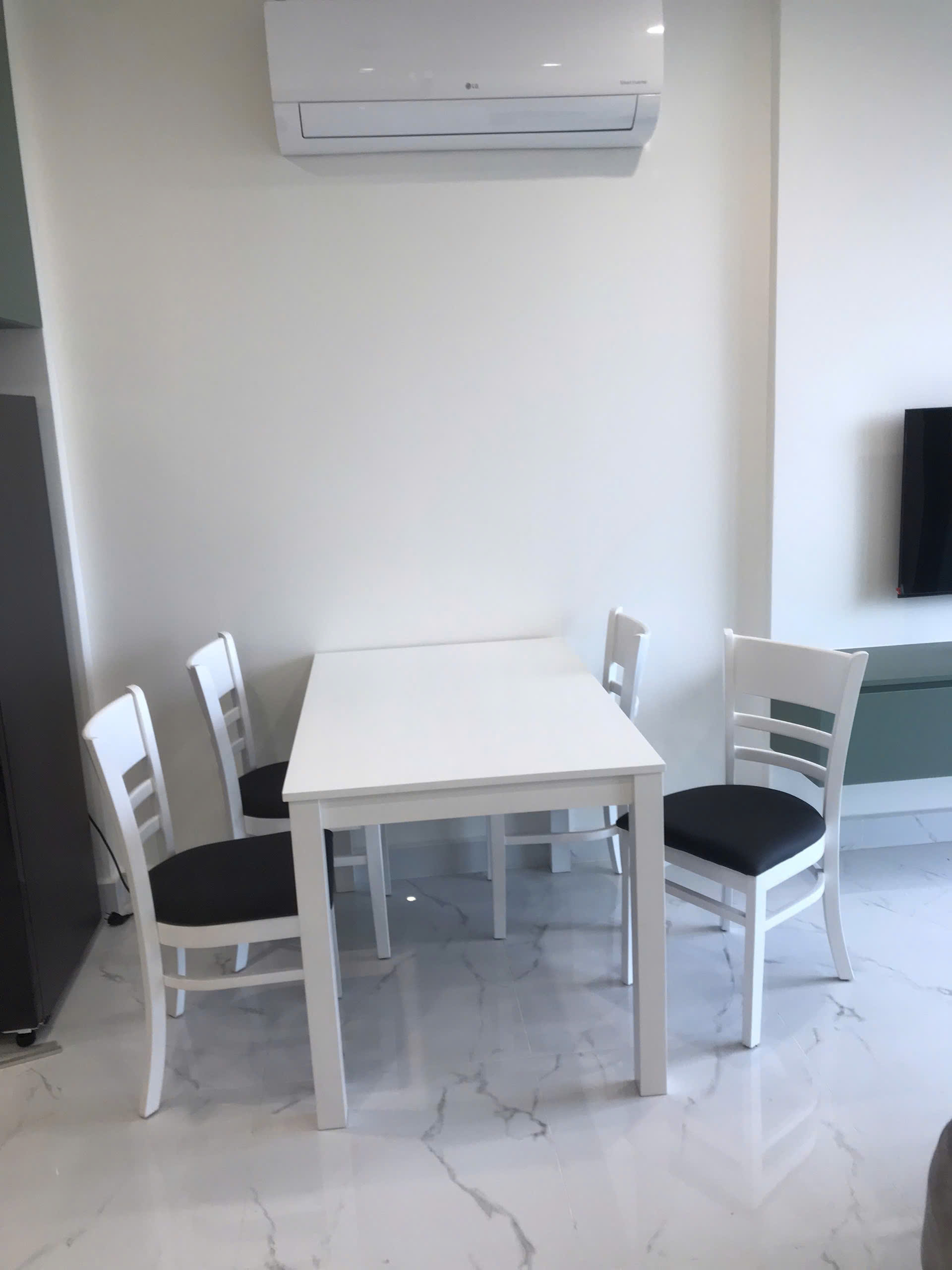 Bán Căn Hộ 1PN+ The Beverly Solari Vinhomes Grand Park View Trực Diện Sông Đồng Nai - Full Nội Thất Cao Cấp, Giá 5 Tỷ