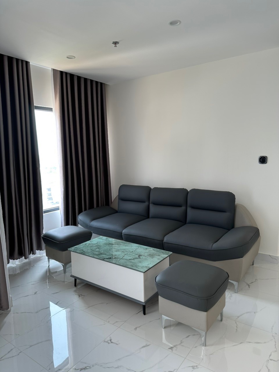 Cho thuê căn hộ 2PN+ The Beverly Solari Vinhomes Grand Park – Full nội thất cao cấp, giá tốt Quận 9