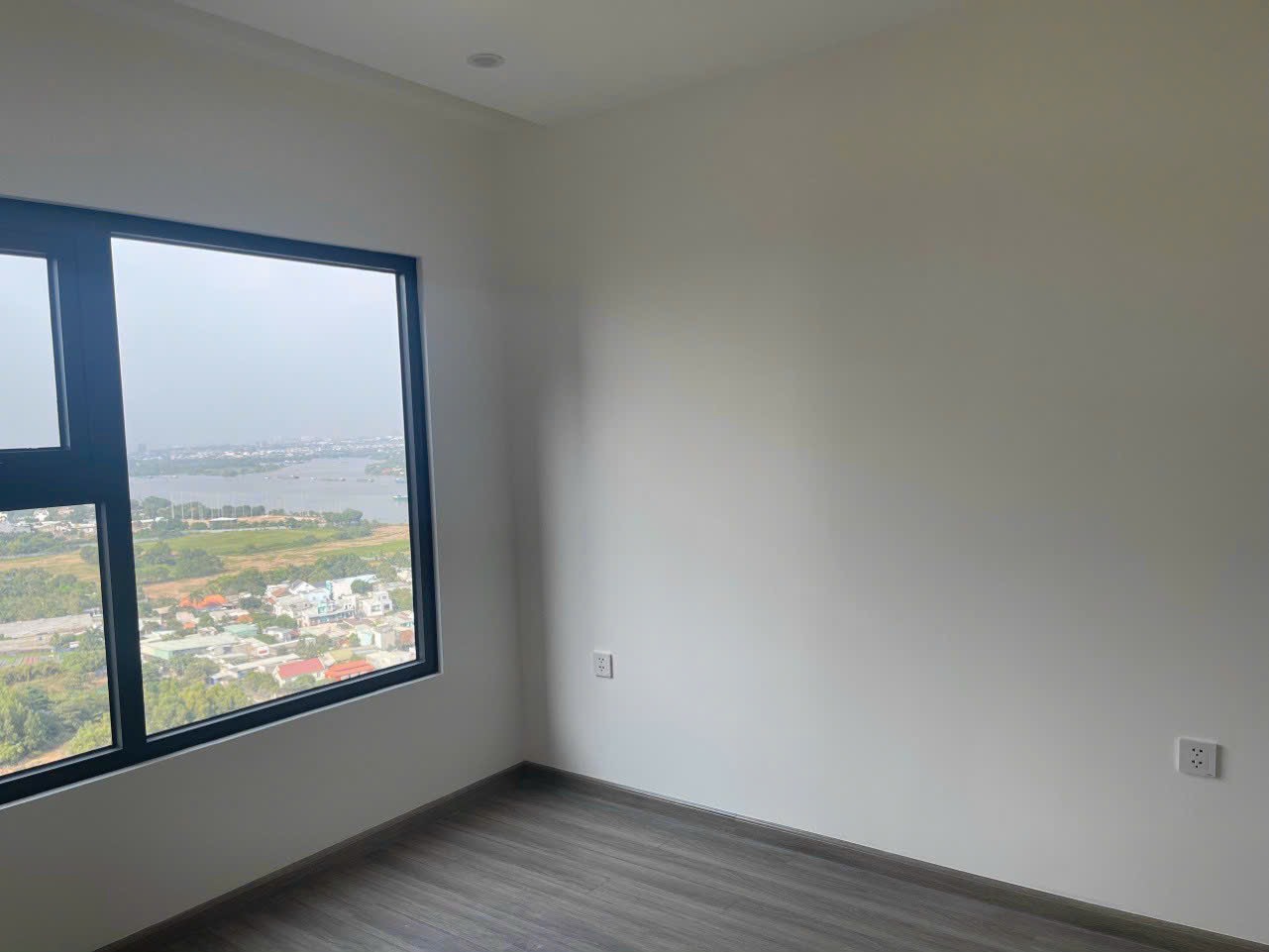 BÁN CĂN HỘ 2PN THE BEVERLY SOLARI – VIEW NGOẠI KHU THOÁNG XANH – HOÀN THIỆN CƠ BẢN CHỦ ĐẦU TƯ – GIÁ TỐT