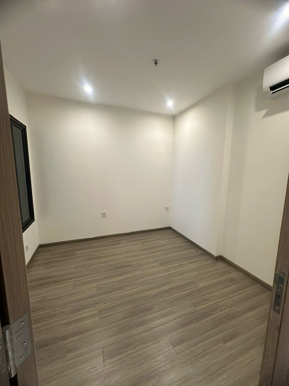 CẦN BÁN NHANH CĂN HỘ VINHOMES GRAND PARK THE BEVERLY SOLARI – 1PN | VIEW NGOẠI KHU SÔNG ĐỒNG NAI - ảnh 5