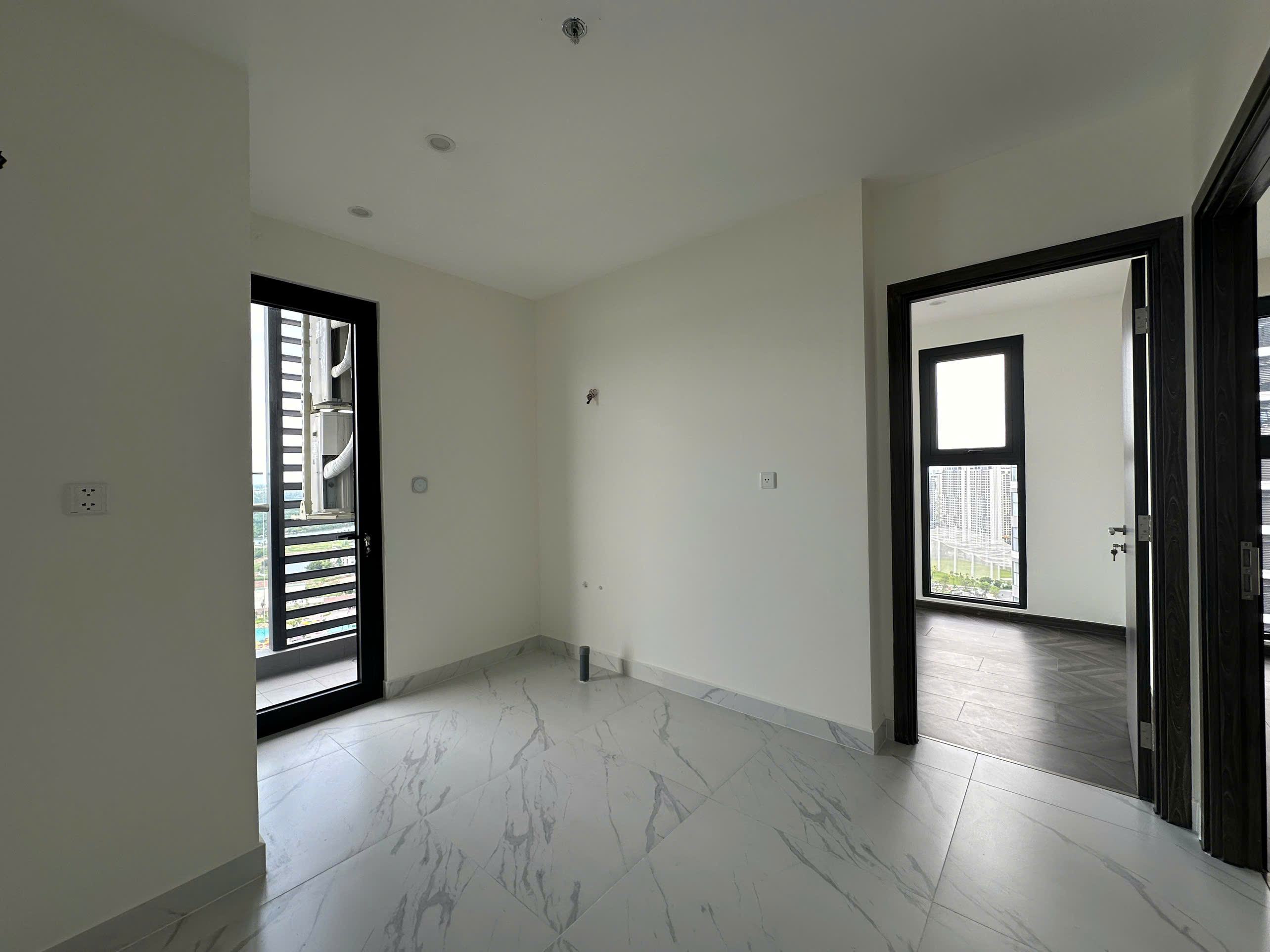 BÁN CĂN HỘ 3PN2WC THE BEVERLY VINHOMES GRAND PARK View Dãy Biệt Thự Manhattan & Sông Đồng Nai – Không Gian Sống Đẳng Cấp - GIÁ TỐT - ảnh 6