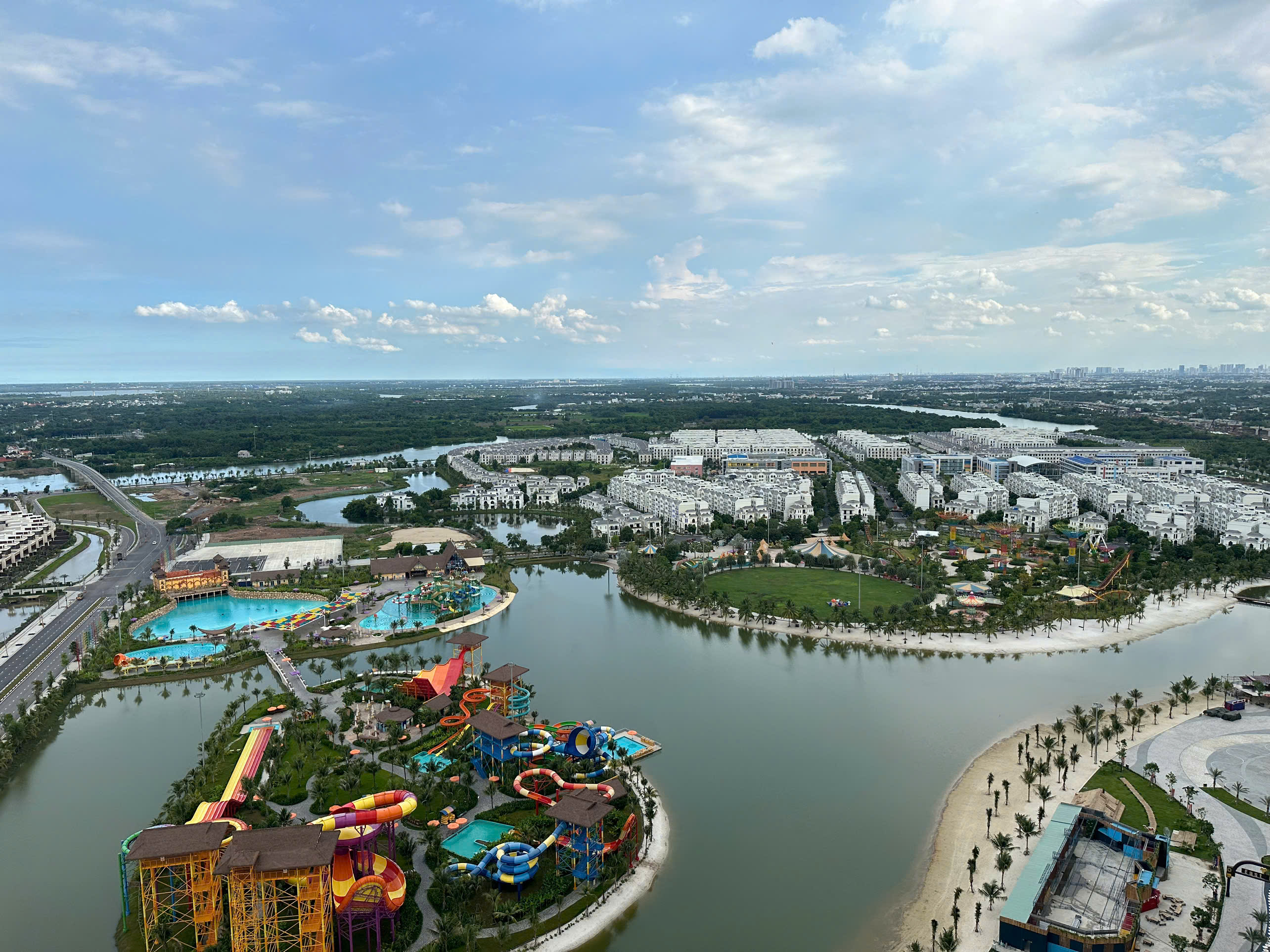 BÁN CĂN HỘ 3PN2WC THE BEVERLY VINHOMES GRAND PARK View Dãy Biệt Thự Manhattan & Sông Đồng Nai – Không Gian Sống Đẳng Cấp - GIÁ TỐT