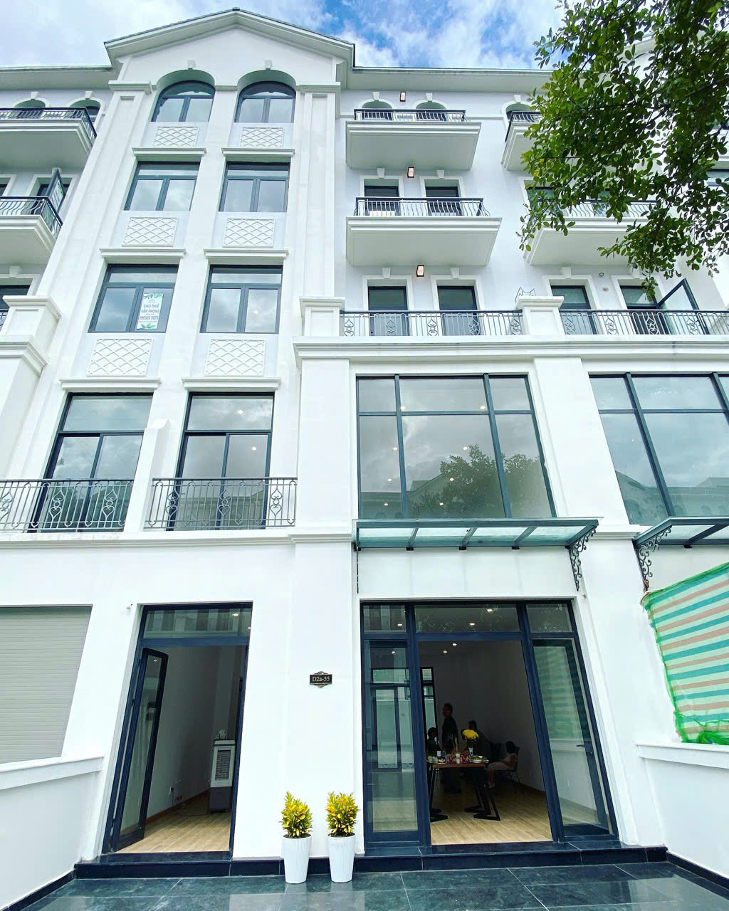 BÁN NHÀ PHỐ LIỀN KỀ THE MANHATTAN – VINHOMES GRAND PARK Hoàn thiện cơ bản – Có thang máy – Vị trí đẹp Quận 9 - ảnh 9