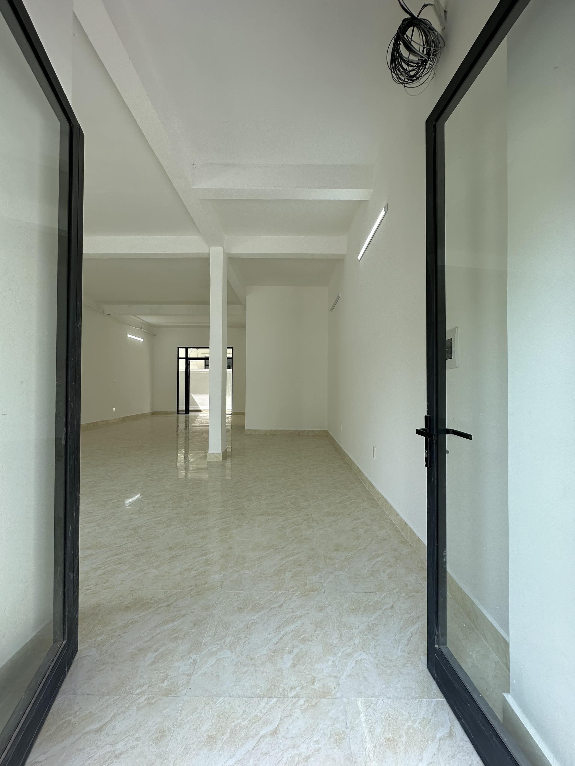 CHO THUÊ TẦNG TRỆT THE MANHATTAN – VỊ TRÍ ĐẸP, GIÁ TỐT, PHÙ HỢP KINH DOANH