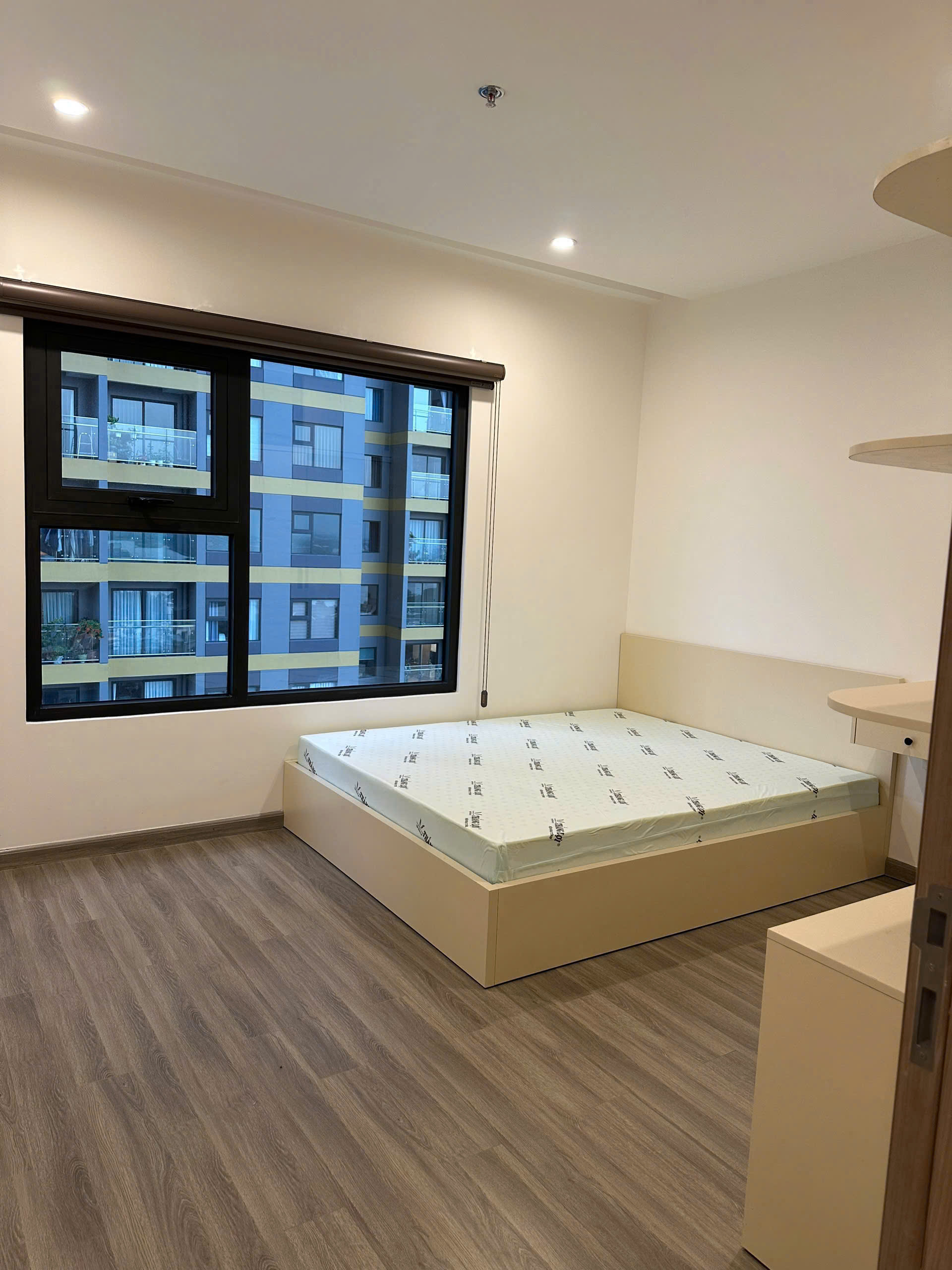 CHO THUÊ CĂN HỘ 2PN+ TẦNG CAO THE BEVERLY SOLARI VINHOMES GRAND PARK – FULL NỘI THẤT, GIÁ TỐT - ảnh 4