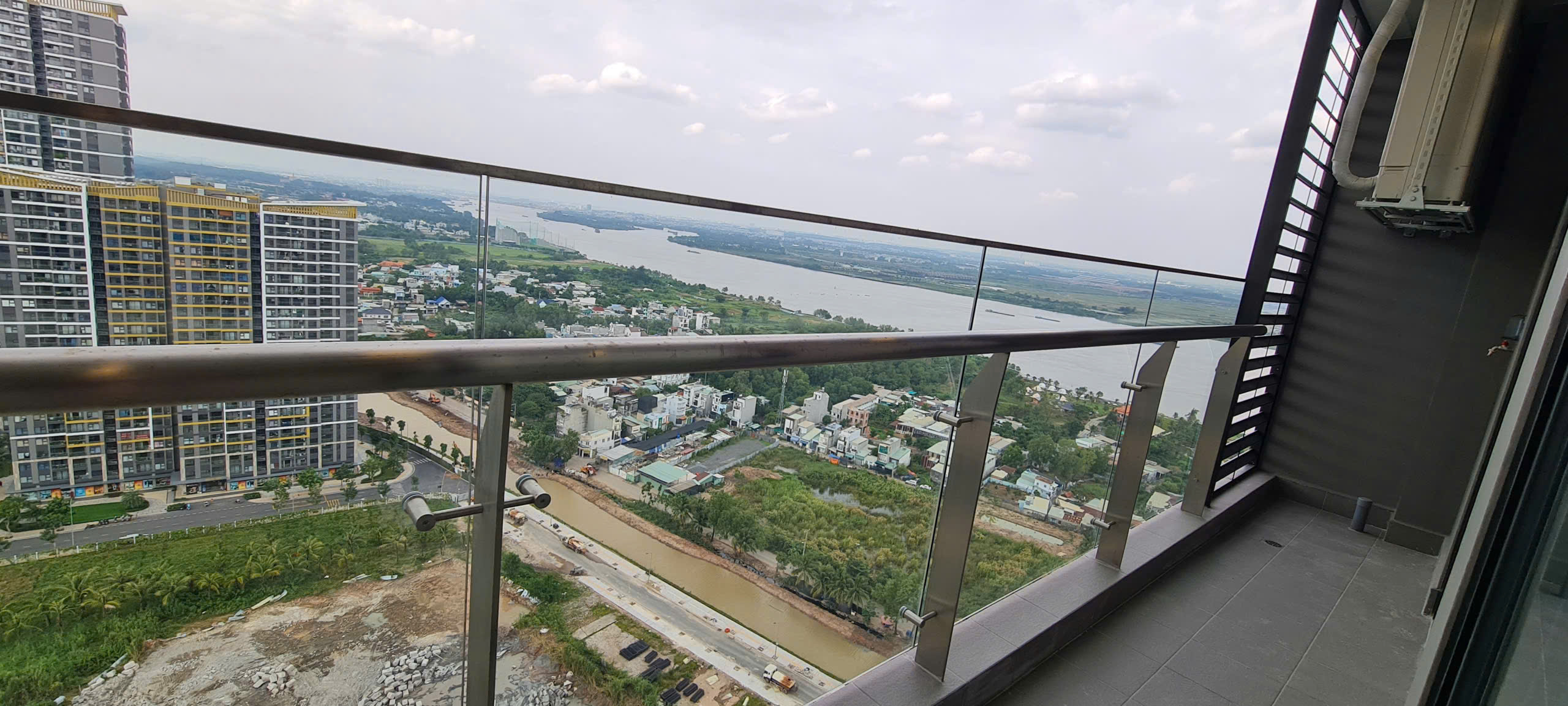 BÁN GẤP CĂN HỘ 2PN2WC – VIEW ĐẸP – THE BEVERLY, VINHOMES GRAND PARK | GIÁ CHỈ 5.30 TỶ