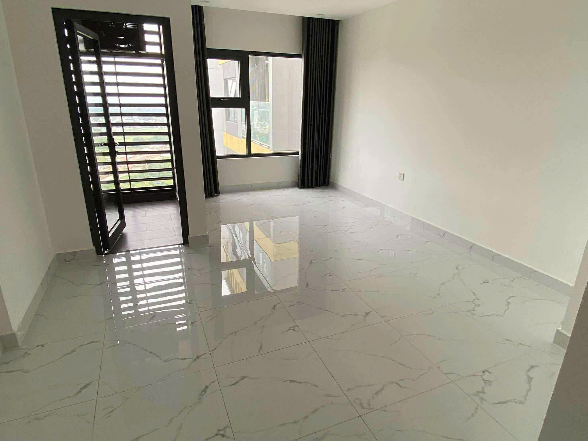 BÁN CĂN HỘ STUDIO VINHOMES GRAND PARK – BEVERLY SOLARI  Nội thất sẵn bếp & rèm