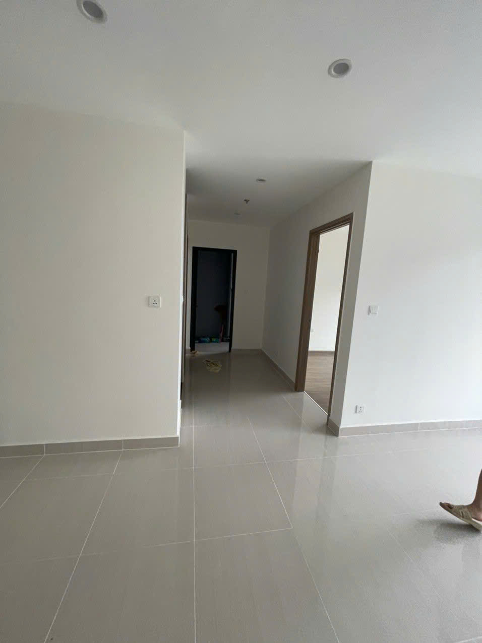 Bán căn hộ 2PN1WC The Rainbow – Vinhomes Grand Park | Tầng cao – View ngoại khu thoáng mát | Giá chỉ 2.67 tỷ