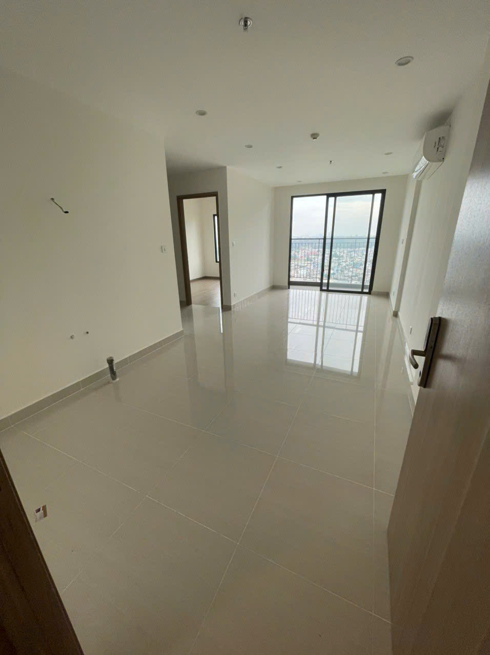 Bán căn hộ 2PN1WC The Rainbow – Vinhomes Grand Park | Tầng cao – View ngoại khu thoáng mát | Giá chỉ 2.67 tỷ - ảnh 7
