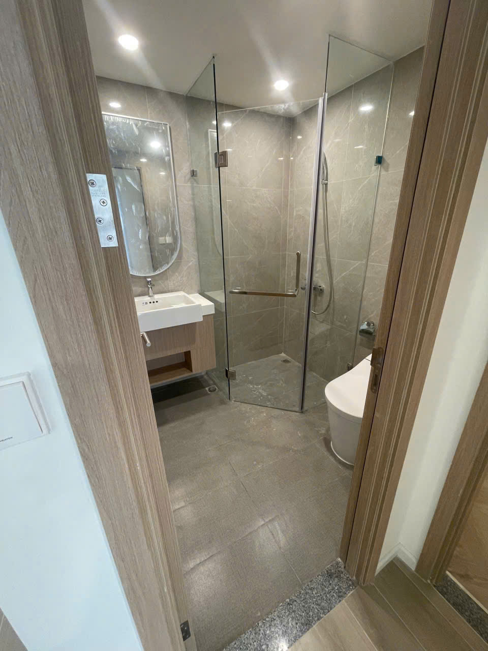 Cho thuê căn hộ 1PN+ – Lumiere Boulevard Vinhomes Grand Park | Full nội thất – Tầng 17 – Giá chỉ 9.5 triệu/tháng