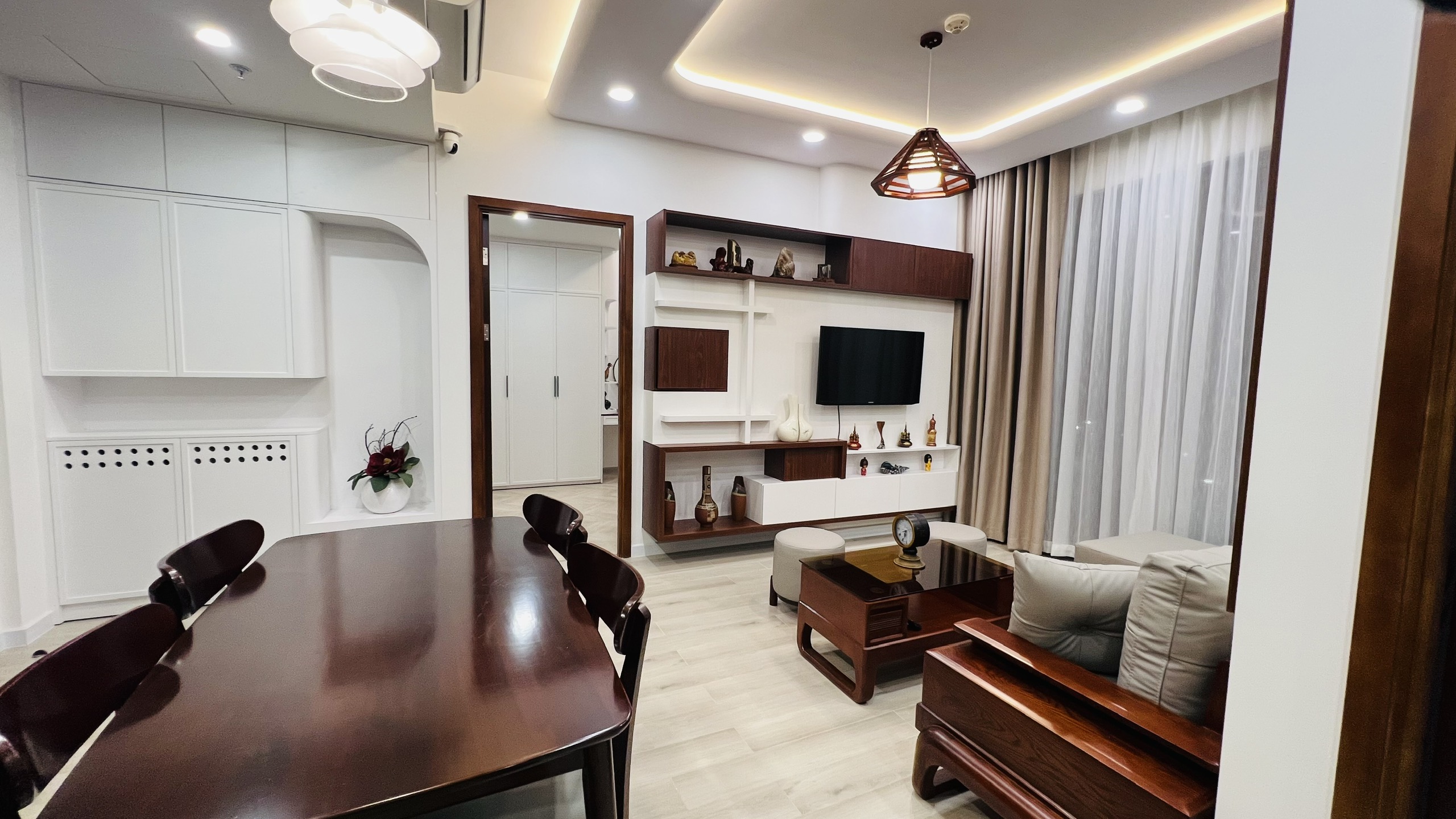 BÁN CĂN HỘ MASTERI CENTRE POINT – FULL NỘI THẤT GỖ CAO CẤP, KHÔNG GIAN SANG TRỌNG, DỌN VÀO Ở NGAY - ảnh 6