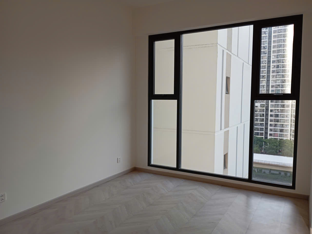 BÁN & CHO THUÊ CĂN HỘ MASTERI CENTRE POINT VINHOMES GRAND PARK –  GIÁ TỐT QUẬN 9