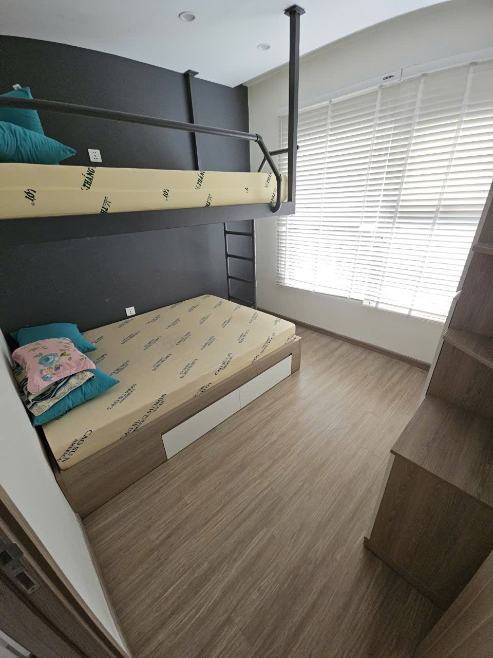 Cho thuê căn hộ 2PN Full Nội Thất – The Rainbow Vinhomes Grand Park | Giá chỉ 9 triệu/tháng - ảnh 9