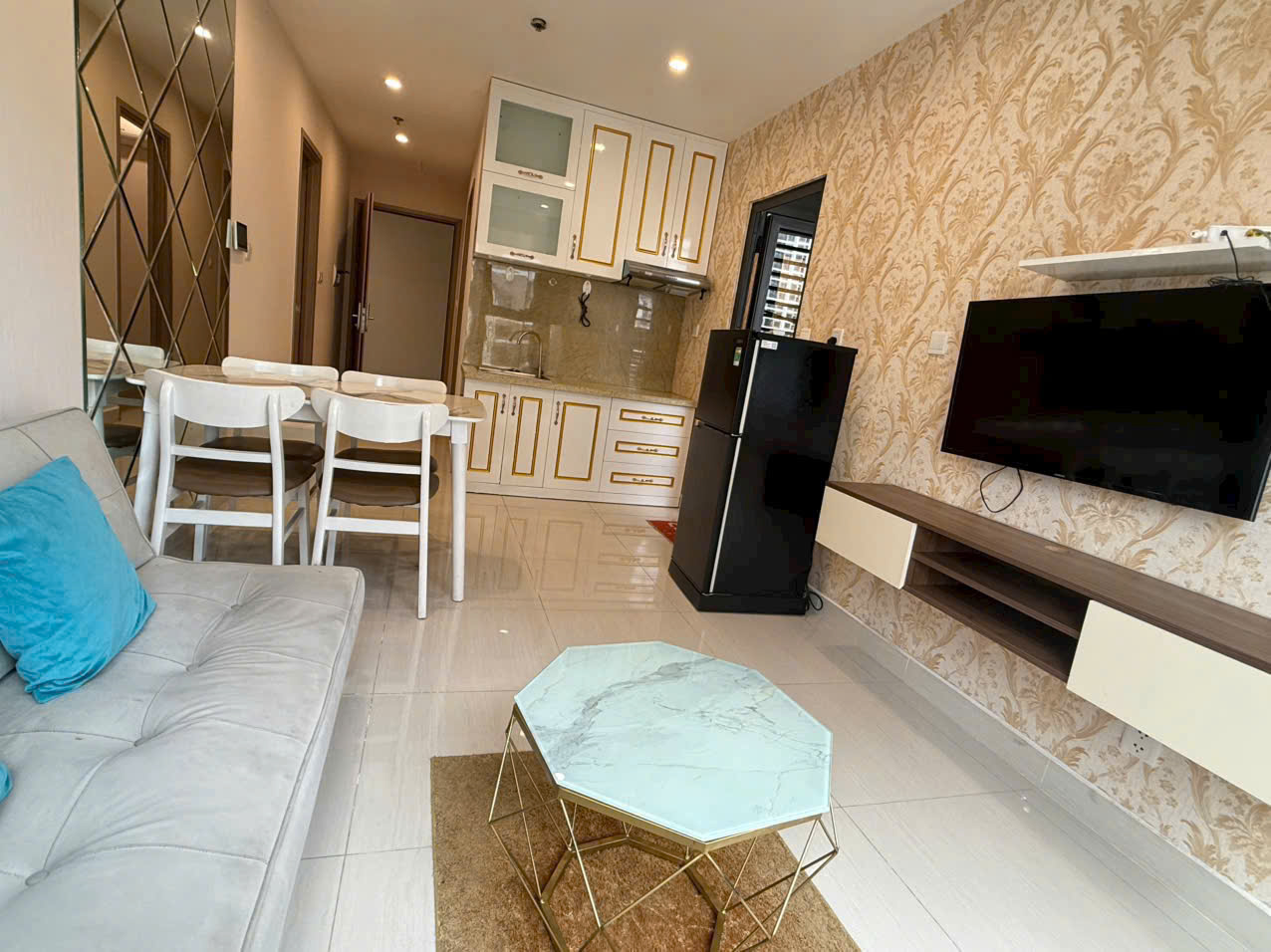 Bán Căn Hộ 1PN Vinhomes Grand Park – The Origami View Nội Khu Công Viên & Hồ Bơi | Full Nội Thất | Giá Tốt