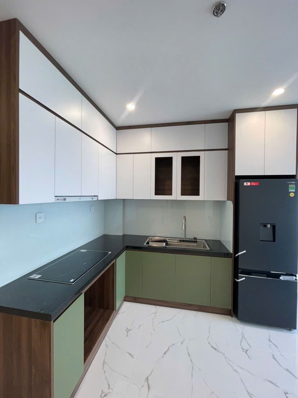 Bán Hoặc Cho Thuê Căn Hộ 2PN Full Nội Thất – The Beverly Solari Vinhomes Grand Park - ảnh 7