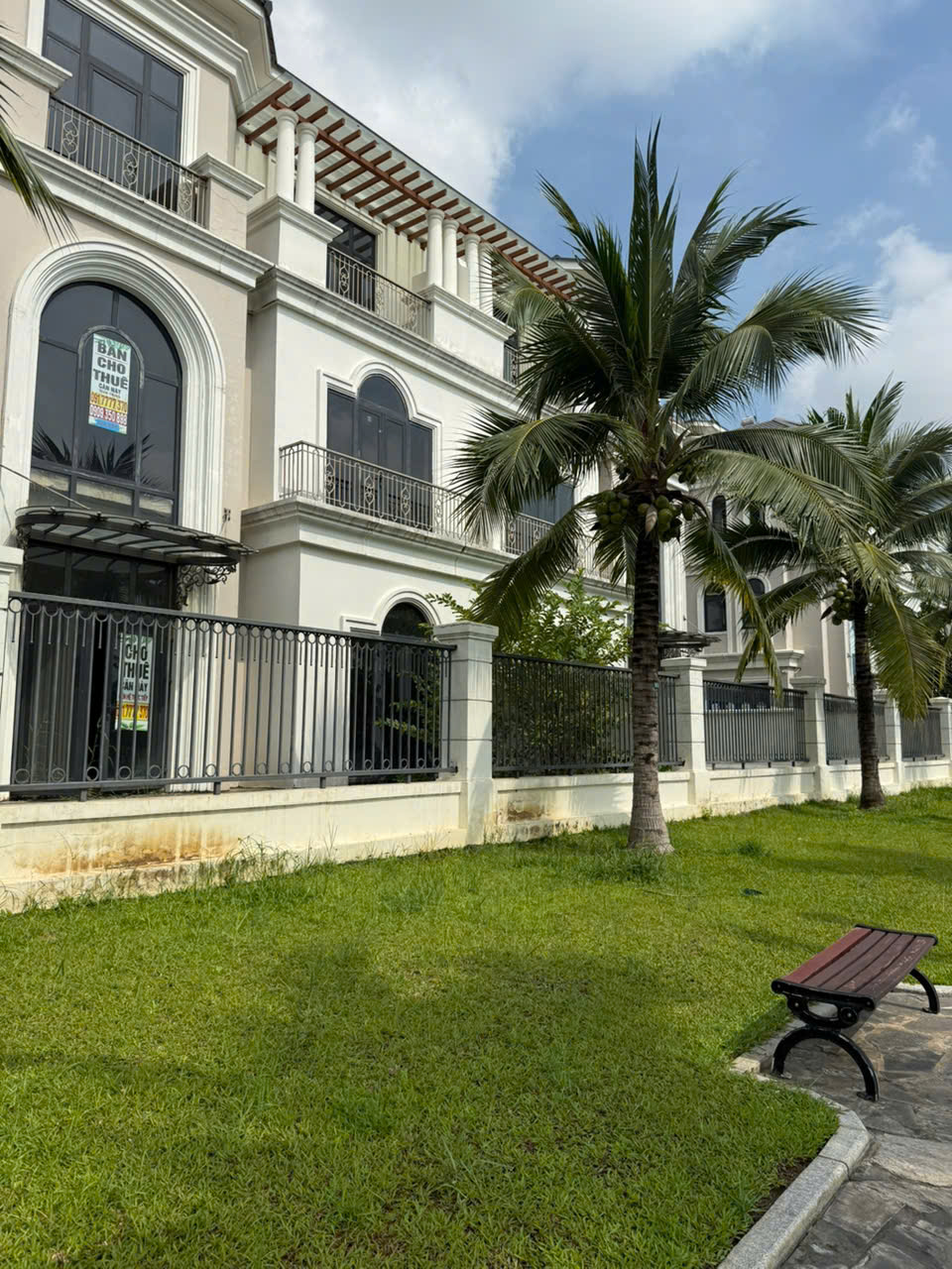 BÁN BIỆT THỰ SONG LẬP THE MANHATTAN – VINHOMES GRAND PARK Nhà thô – Diện tích lớn 413m² – Giá tốt hiếm có - ảnh 2