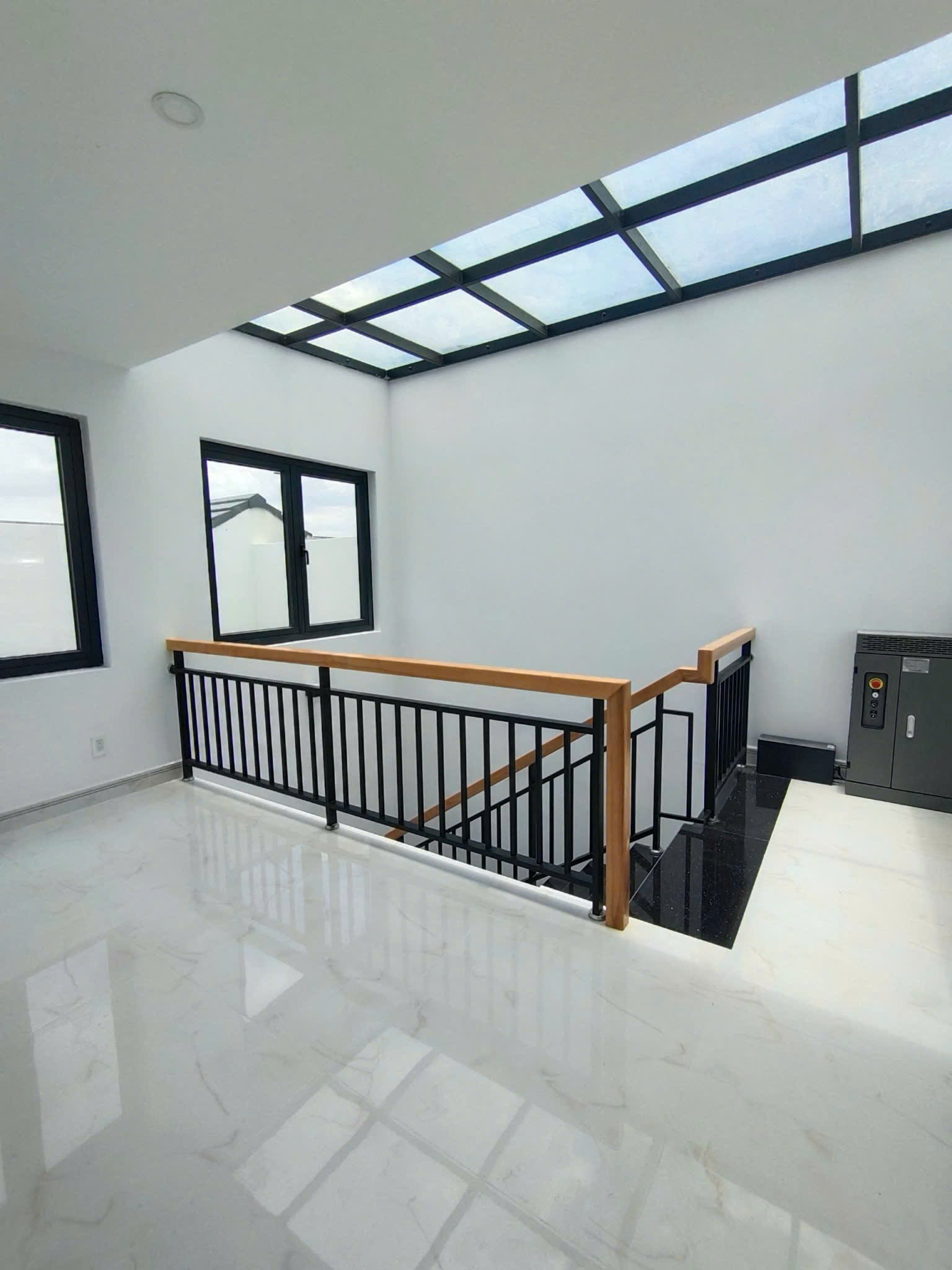 ÁN NHÀ PHỐ THE MANHATTAN – VINHOMES GRAND PARK - Hoàn thiện cơ bản | Có thang máy | Giá tốt 33 TỶ - ảnh 6