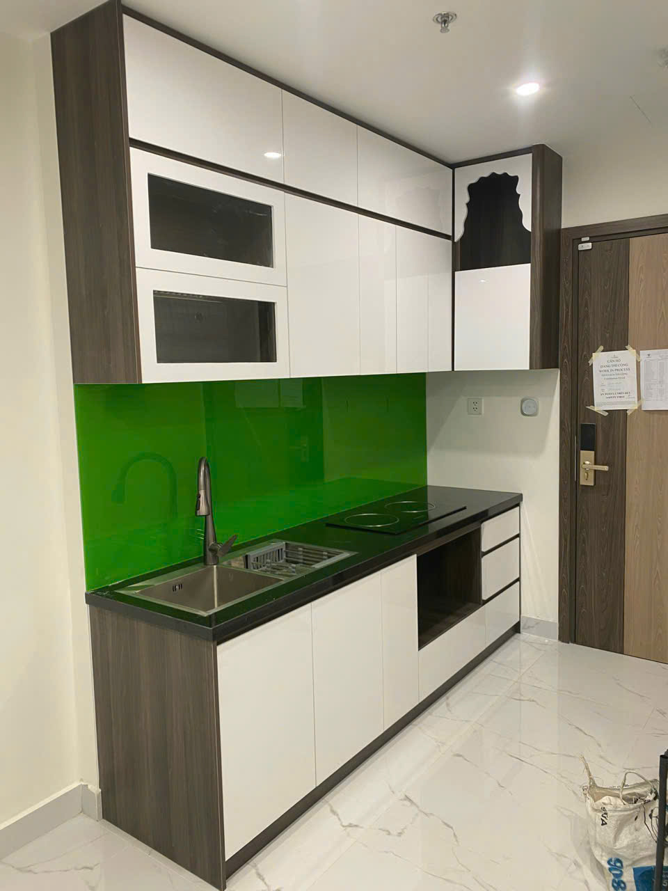 CHO THUÊ CĂN HỘ 2PN+ – VIEW NGOẠI KHU XANH MÁT | SẴN BẾP & RÈM | THE BEVERLY SOLARI – VINHOMES GRAND PARK