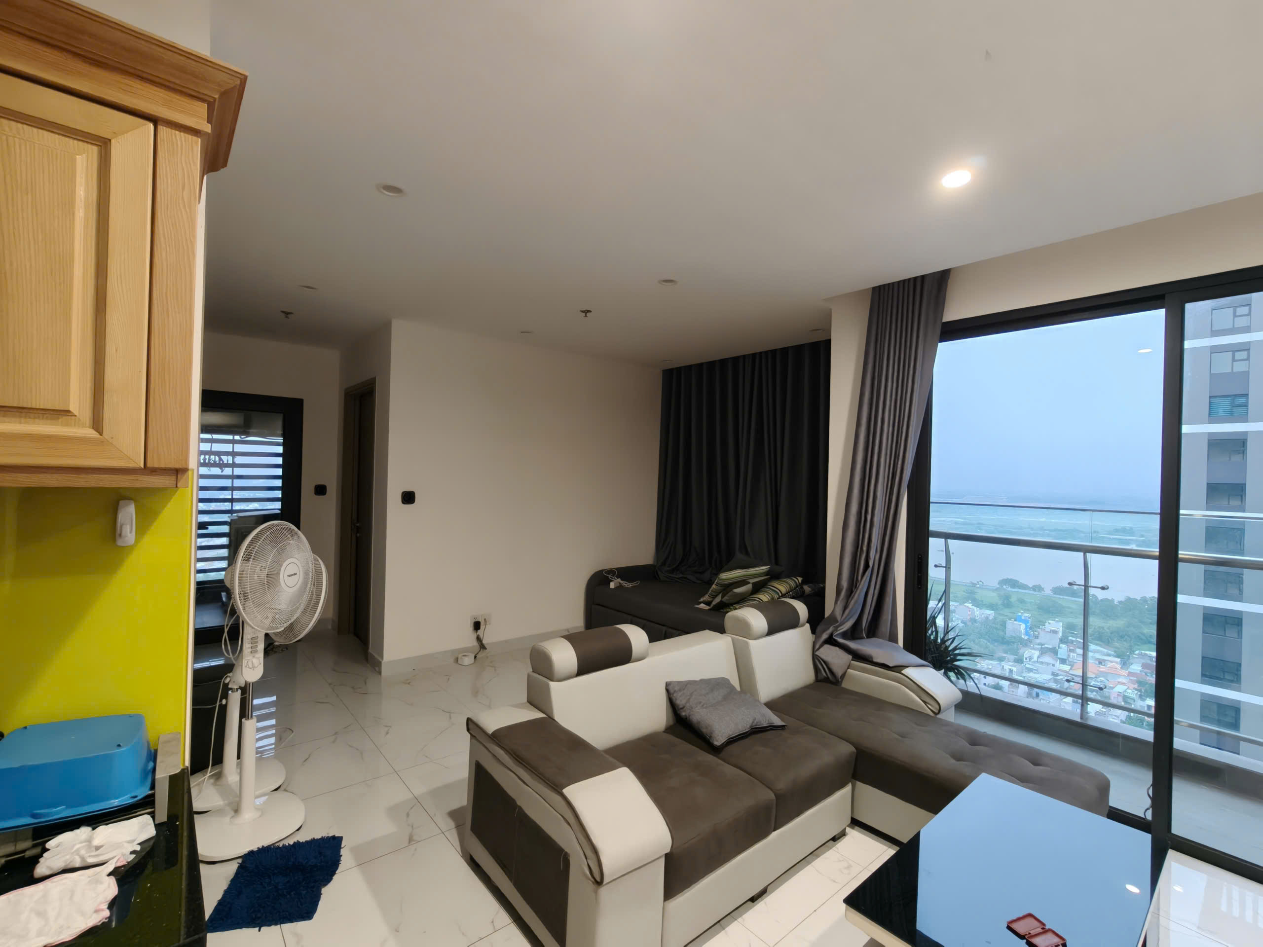 CHO THUÊ CĂN HỘ 2PN+ THE BEVERLY SOLARI – VINHOMES GRAND PARK  Giá chỉ 10 triệu/tháng Full nội thất cao cấp – View thoáng – Nhà mới  - ảnh 2