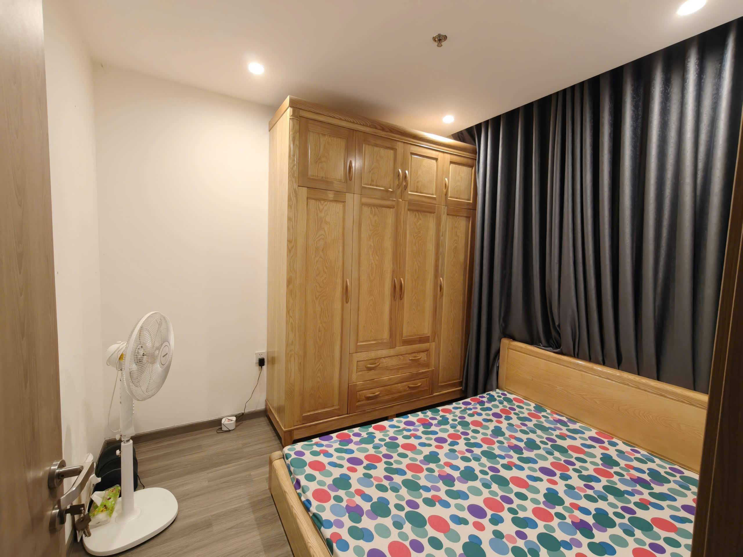 CHO THUÊ CĂN HỘ 2PN+ THE BEVERLY SOLARI – VINHOMES GRAND PARK  Giá chỉ 10 triệu/tháng Full nội thất cao cấp – View thoáng – Nhà mới  - ảnh 4