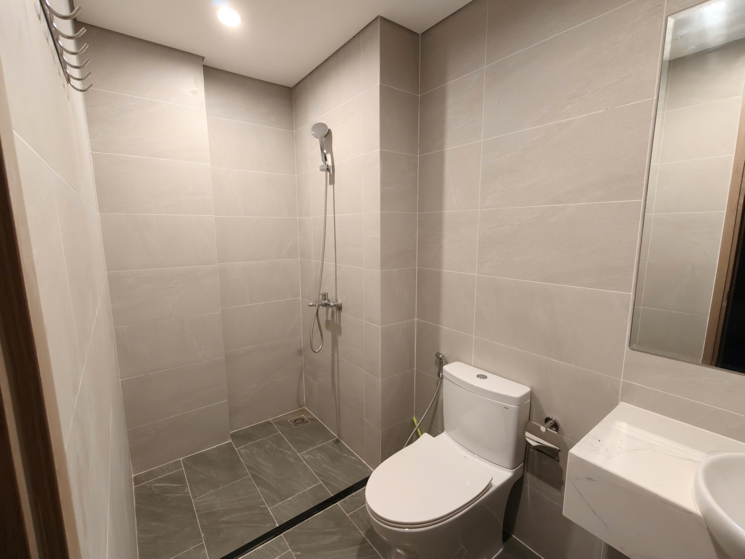 CHO THUÊ CĂN HỘ 2PN+ THE BEVERLY SOLARI – VINHOMES GRAND PARK  Giá chỉ 10 triệu/tháng Full nội thất cao cấp – View thoáng – Nhà mới  - ảnh 5