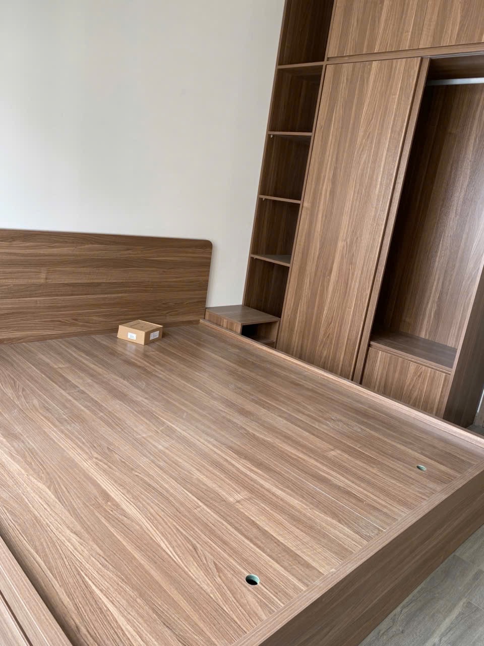 Cho Thuê Căn Hộ 2PN The Beverly Solari Vinhomes Grand Park - Full Nội Thất Gỗ Sang Trọng, Giá Chỉ 10 Triệu - ảnh 4