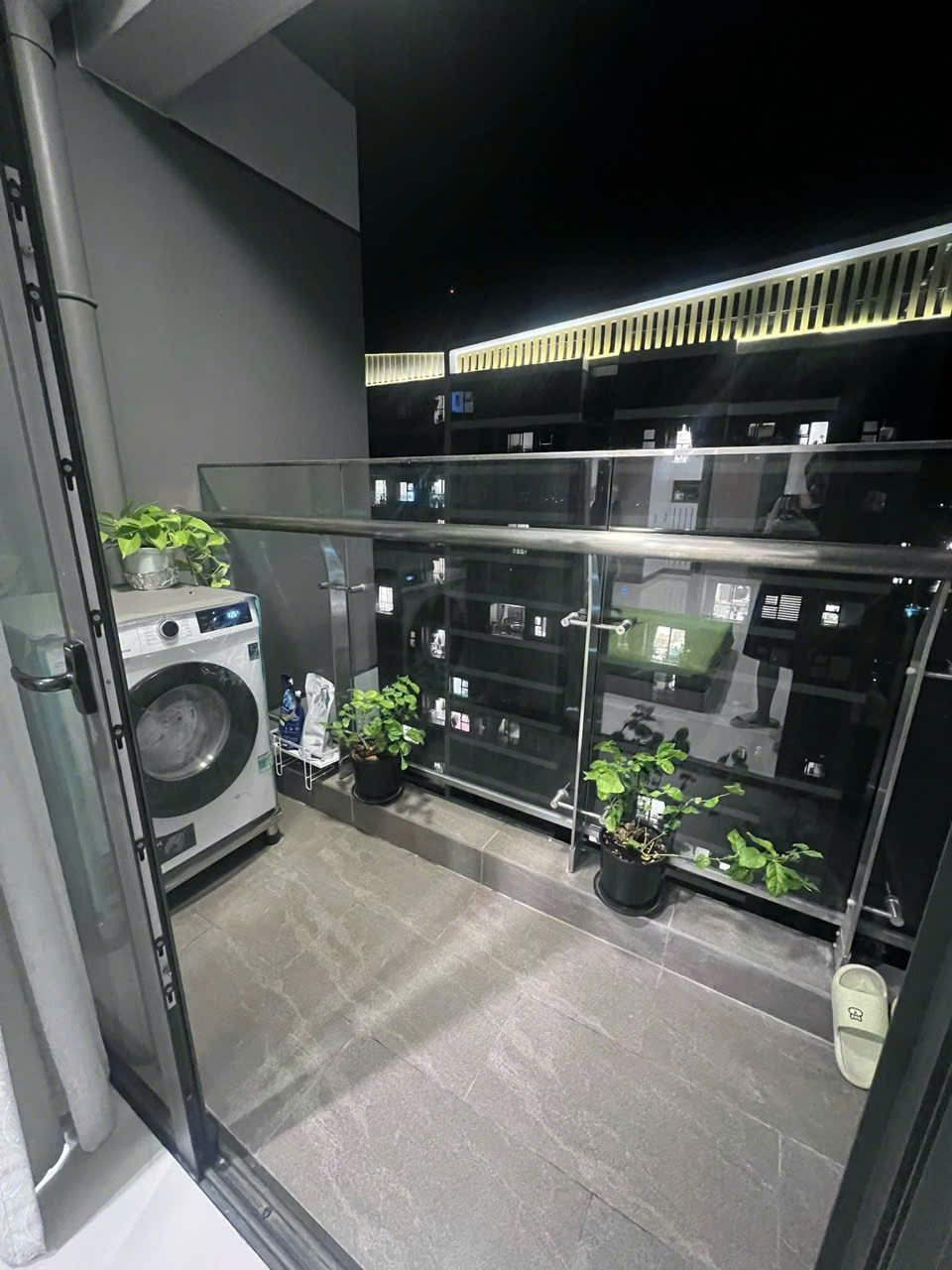 Cần bán căn hộ Studio The Beverly Solari – Tầng cao, view nội khu thoáng mát, full nội thất – Giá tốt tại Vinhomes Grand Park Quận 9