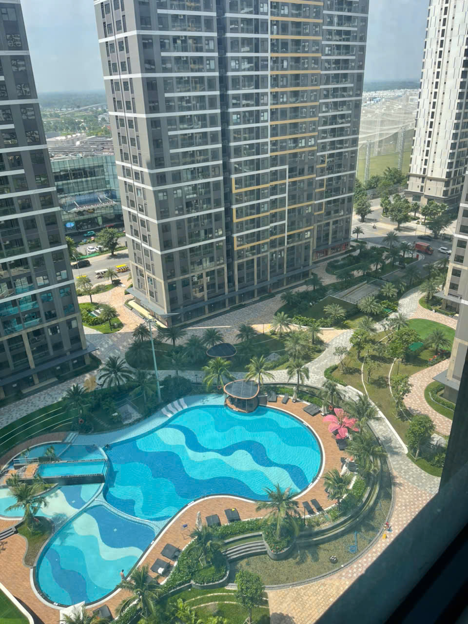 Bán Căn Hộ Studio Glory Heights – Tòa GH3 – Kế Cận Vincom Mega Mall – Giá 2 Tỷ