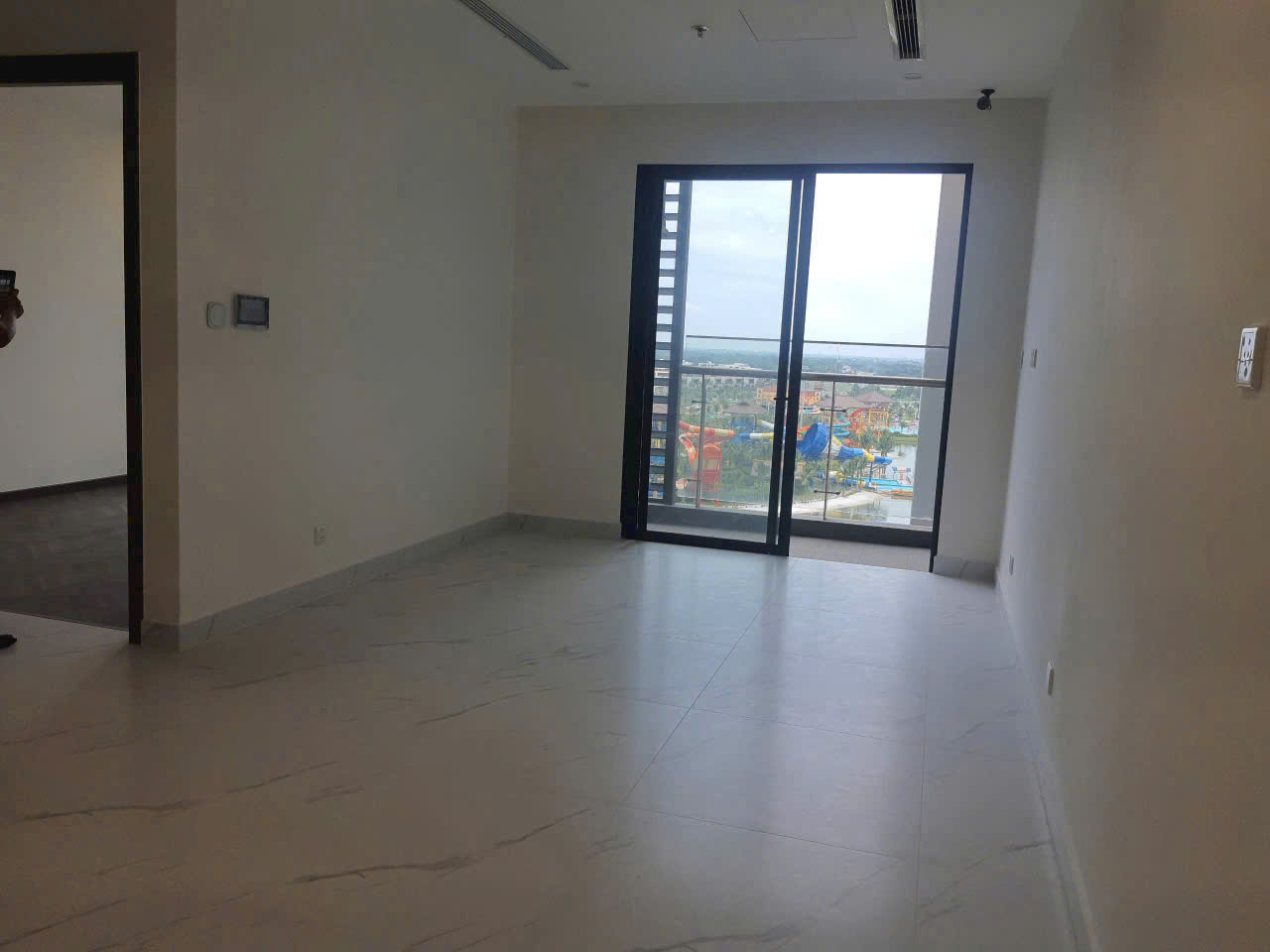 CHO THUÊ CĂN HỘ THE BEVERLY – VINHOMES GRAND PARK 1PN+ | HOÀN THIỆN CƠ BẢN | GIÁ TỐT | VIEW CÔNG VIÊN 36HA - ảnh 3