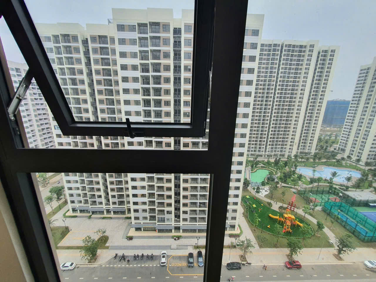 Cho Thuê Căn Hộ Vinhomes Grand Park – The Origami 2PN 2WC | Tầng Cao | View Nội Khu | Nhà Trống – Hoàn Thiện Cơ Bản