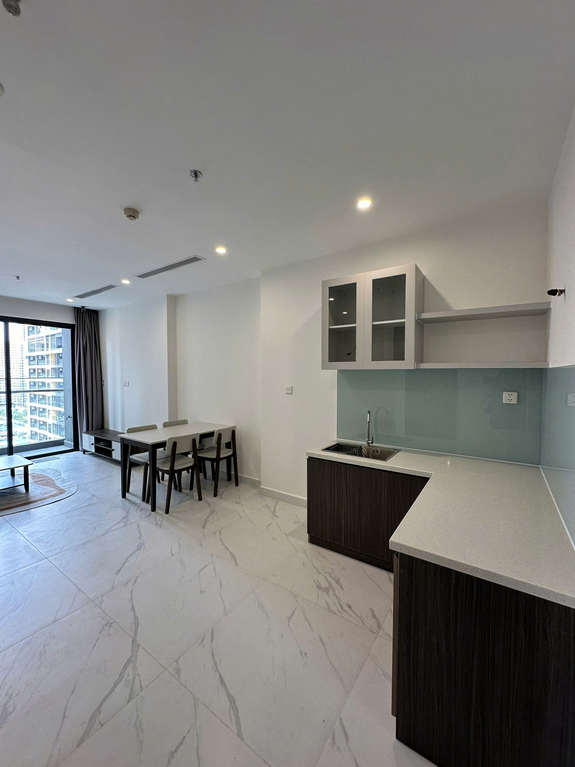 CHO THUÊ CĂN HỘ 1PN+ THE BEVERLY – VINHOMES GRAND PARK Full nội thất – Tầng cao – View nội khu xanh mát – Giá tốt