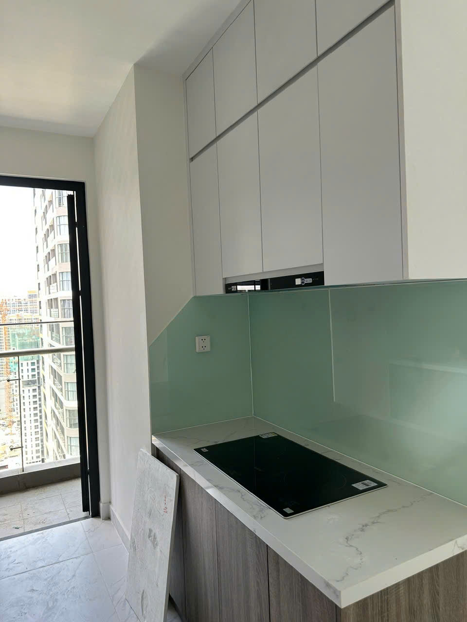 Bán căn hộ Vinhomes Grand Park 2PN 2WC – The Beverly – Nội thất cơ bản – View hồ bơi tầng cao - ảnh 8