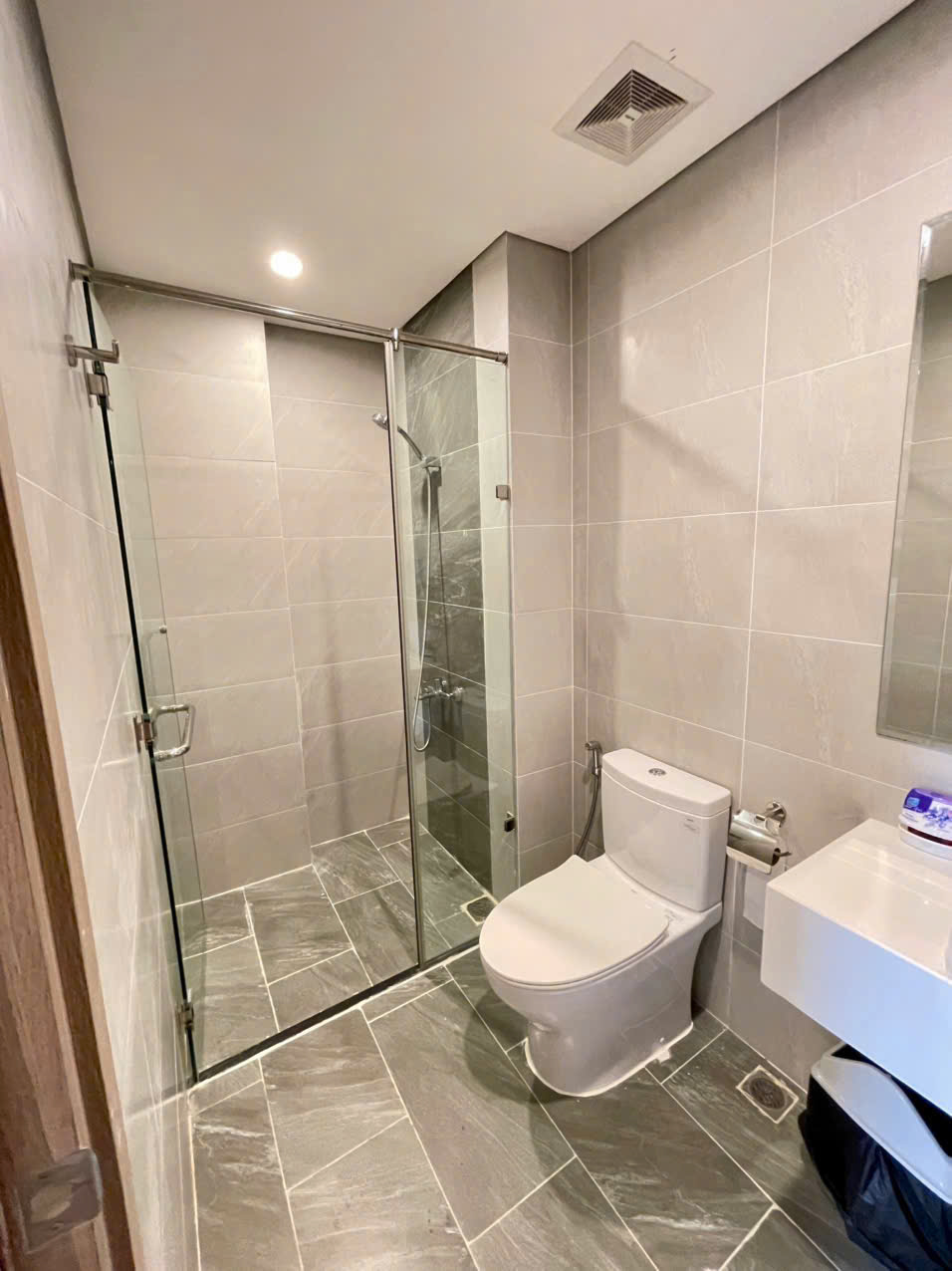 Cho Thuê Căn Hộ 2PN+ 2WC The Rainbow – Vinhomes Grand Park – Full Nội Thất – Giá 8.7 Triệu/Tháng - ảnh 4