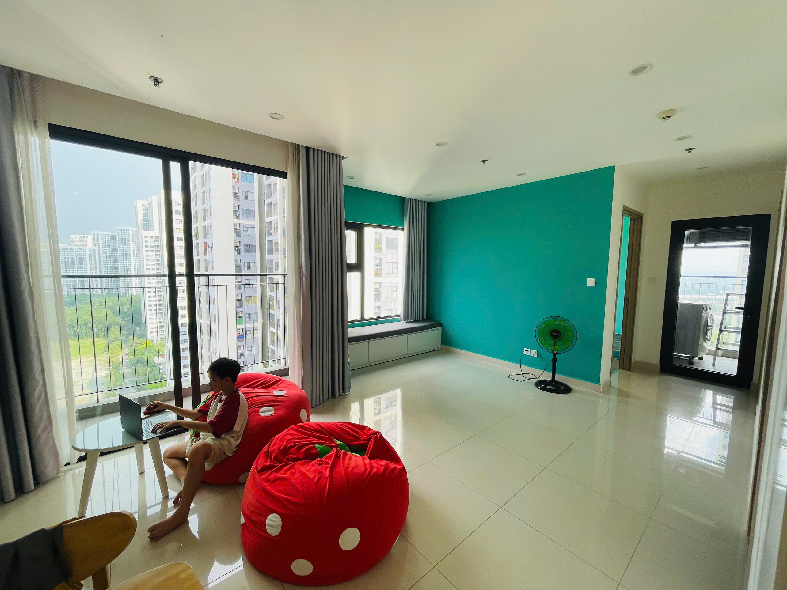 Cho Thuê Căn Hộ 2PN+ Vinhomes Grand Park – The Rainbow Tầng Trung | View Ngoại Khu Mảng Xanh | Full Nội Thất | Giá 8 Triệu