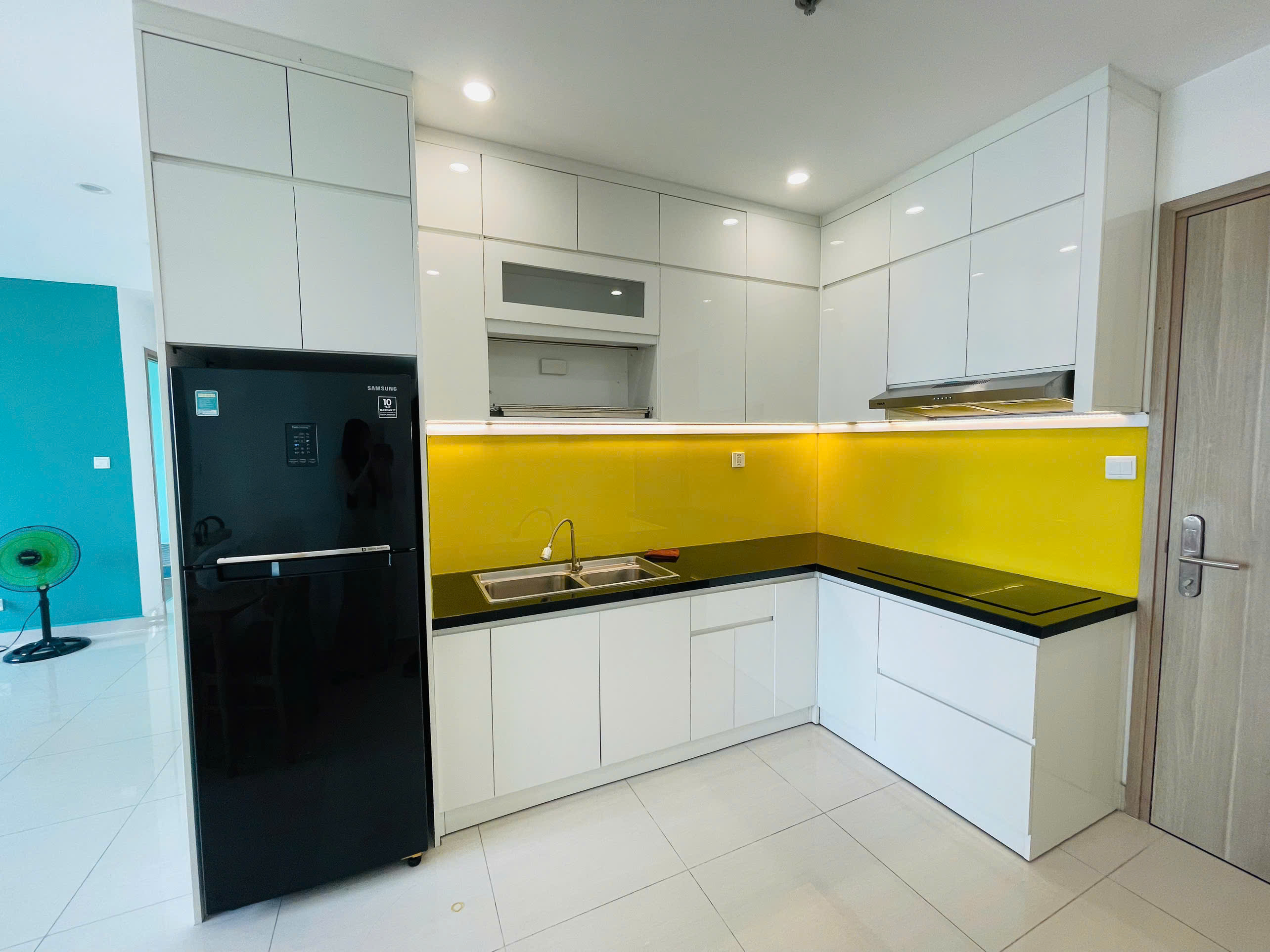 Cho Thuê Căn Hộ 2PN+ Vinhomes Grand Park – The Rainbow Tầng Trung | View Ngoại Khu Mảng Xanh | Full Nội Thất | Giá 8 Triệu