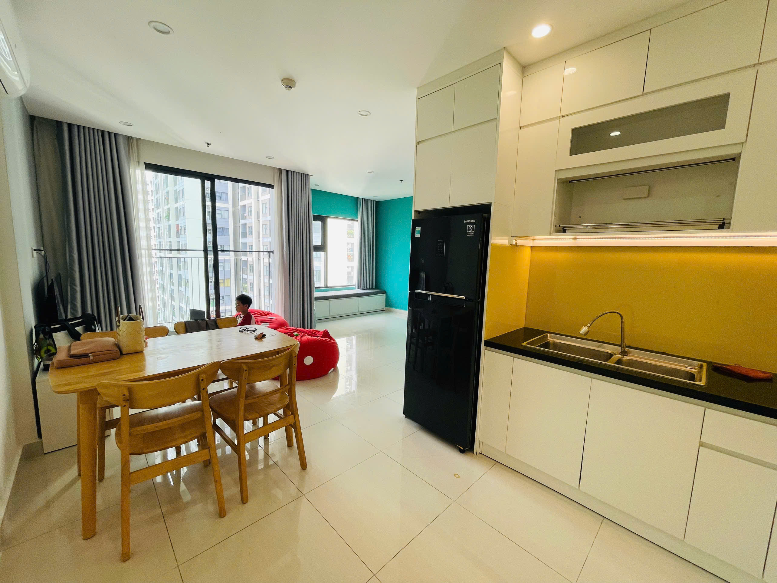 Cho Thuê Căn Hộ 2PN+ Vinhomes Grand Park – The Rainbow Tầng Trung | View Ngoại Khu Mảng Xanh | Full Nội Thất | Giá 8 Triệu