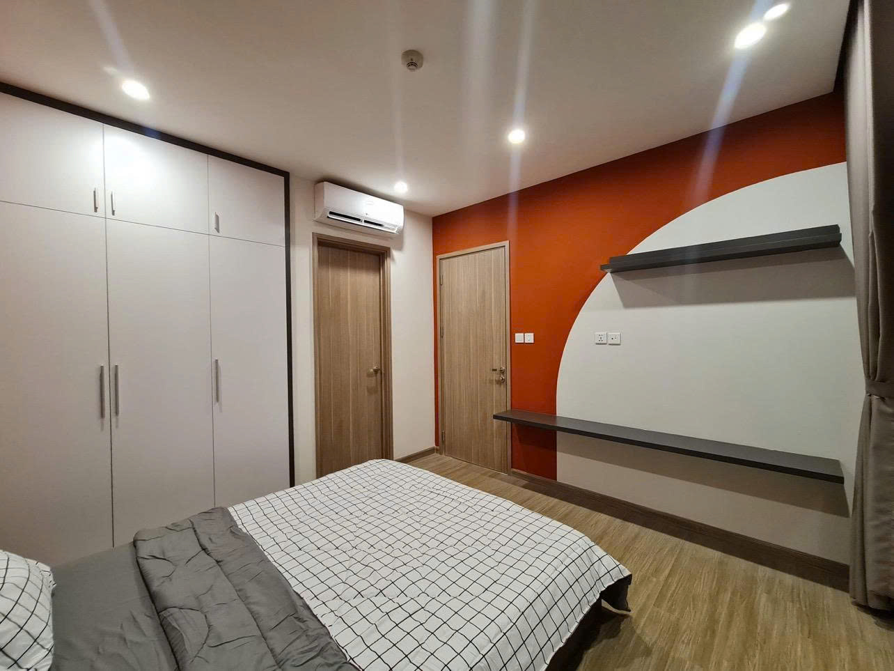 Bán căn hộ 3PN Full Nội Thất Cao Cấp – The Rainbow Vinhomes Grand Park – Giá chỉ 4 Tỷ