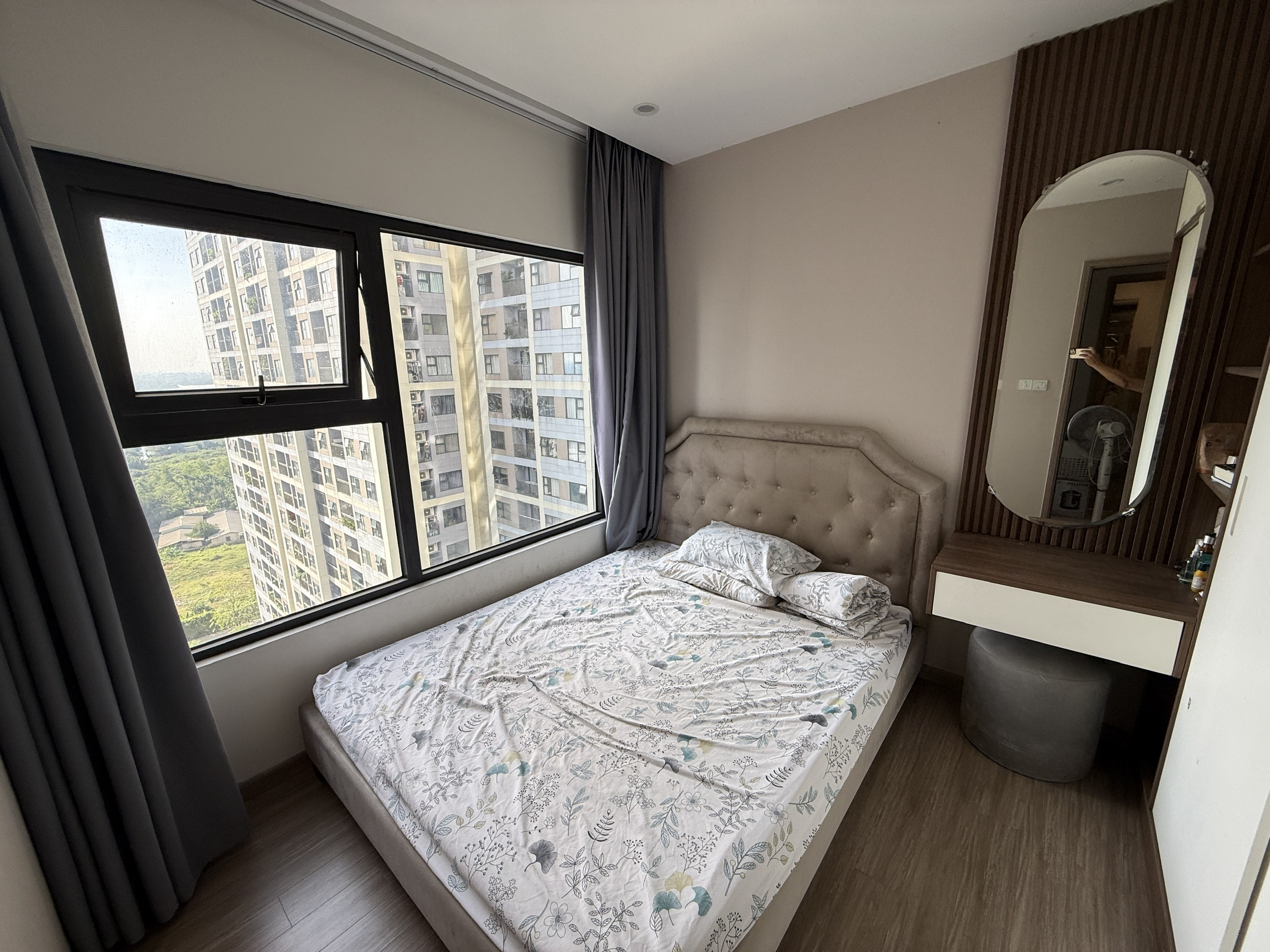 Cho Thuê Căn Hộ 2PN+ The Rainbow Vinhomes Grand Park - Tầng Cao View Thoáng, Full Nội Thất Gỗ - Giá 8.5 Triệu - ảnh 5