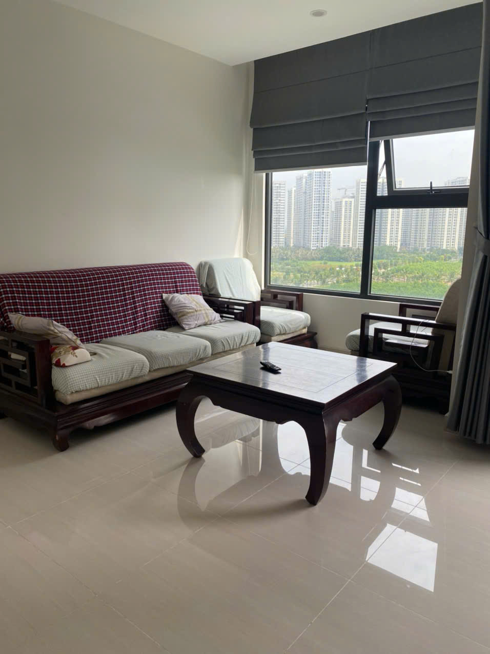 Bán căn hộ Vinhomes Grand Park 2PN+ – The Rainbow – Full nội thất – View hồ bơi nội khu – 3,7 tỷ