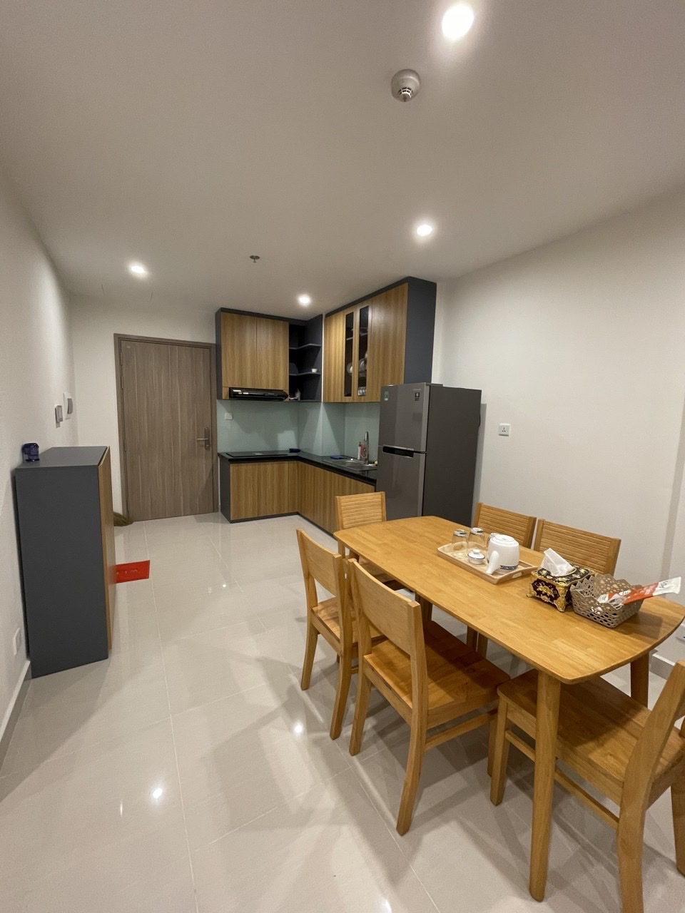 Bán Căn Hộ 3PN The Rainbow Vinhomes Grand Park - Tầng Cao View Trực Diện Hồ Bơi, Full Nội Thất, Giá 4.5 Tỷ