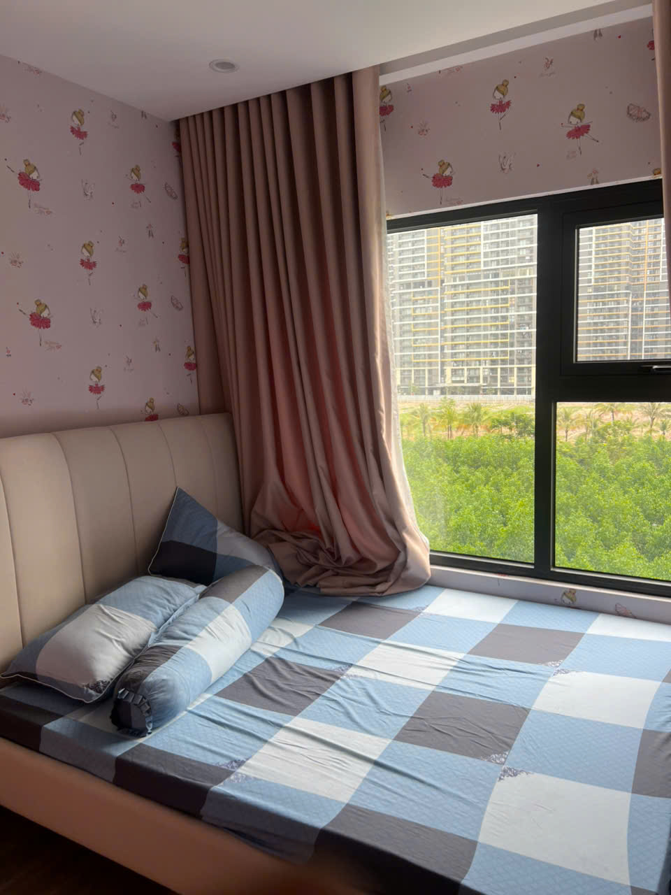 Bán căn hộ 2PN+ The Beverly Solari Vinhomes Grand Park – Full nội thất, view nội khu hồ bơi & mảng xanh