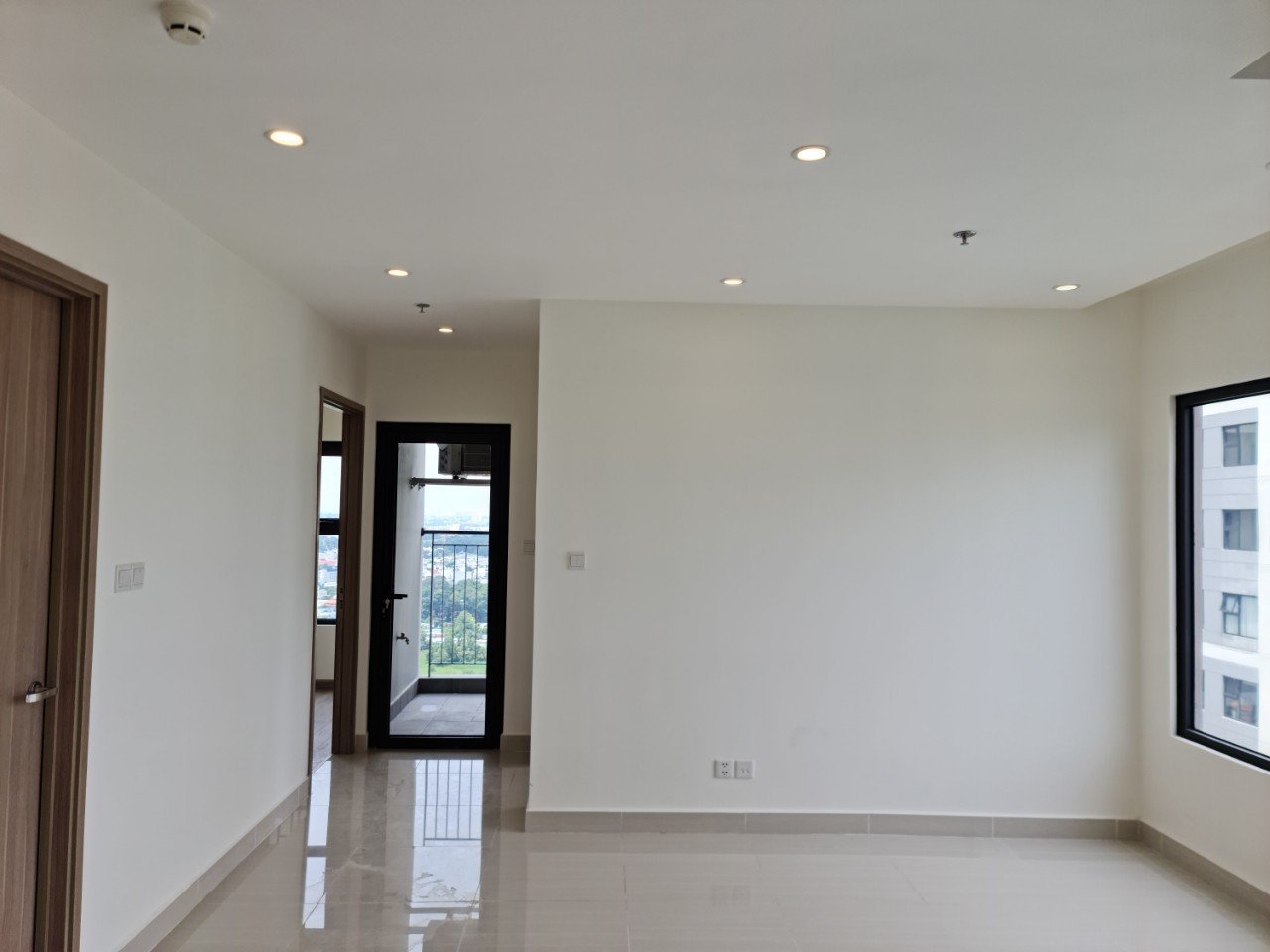 Bán & Cho Thuê Căn Hộ 2PN+ Vinhomes Grand Park – The Origami Tầng Cao | Nhà Trống Hoàn Thiện Cơ Bản