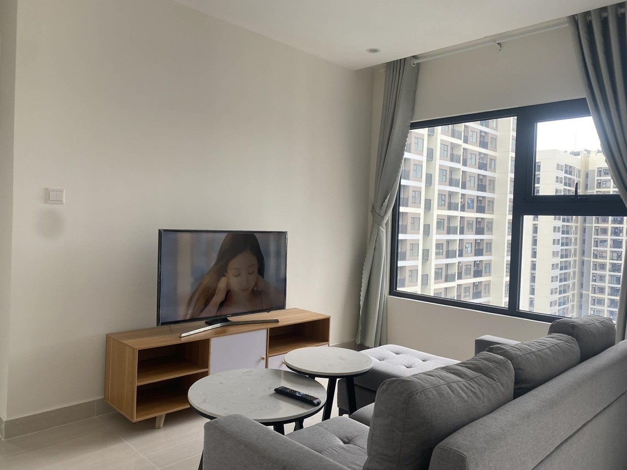 Cho Thuê Căn Hộ 2PN+ The Origami – Vinhomes Grand Park Tầng Cao | View Nội Khu Hồ Bơi | Thoáng Mát | Full Nội Thất Cao Cấp - ảnh 9