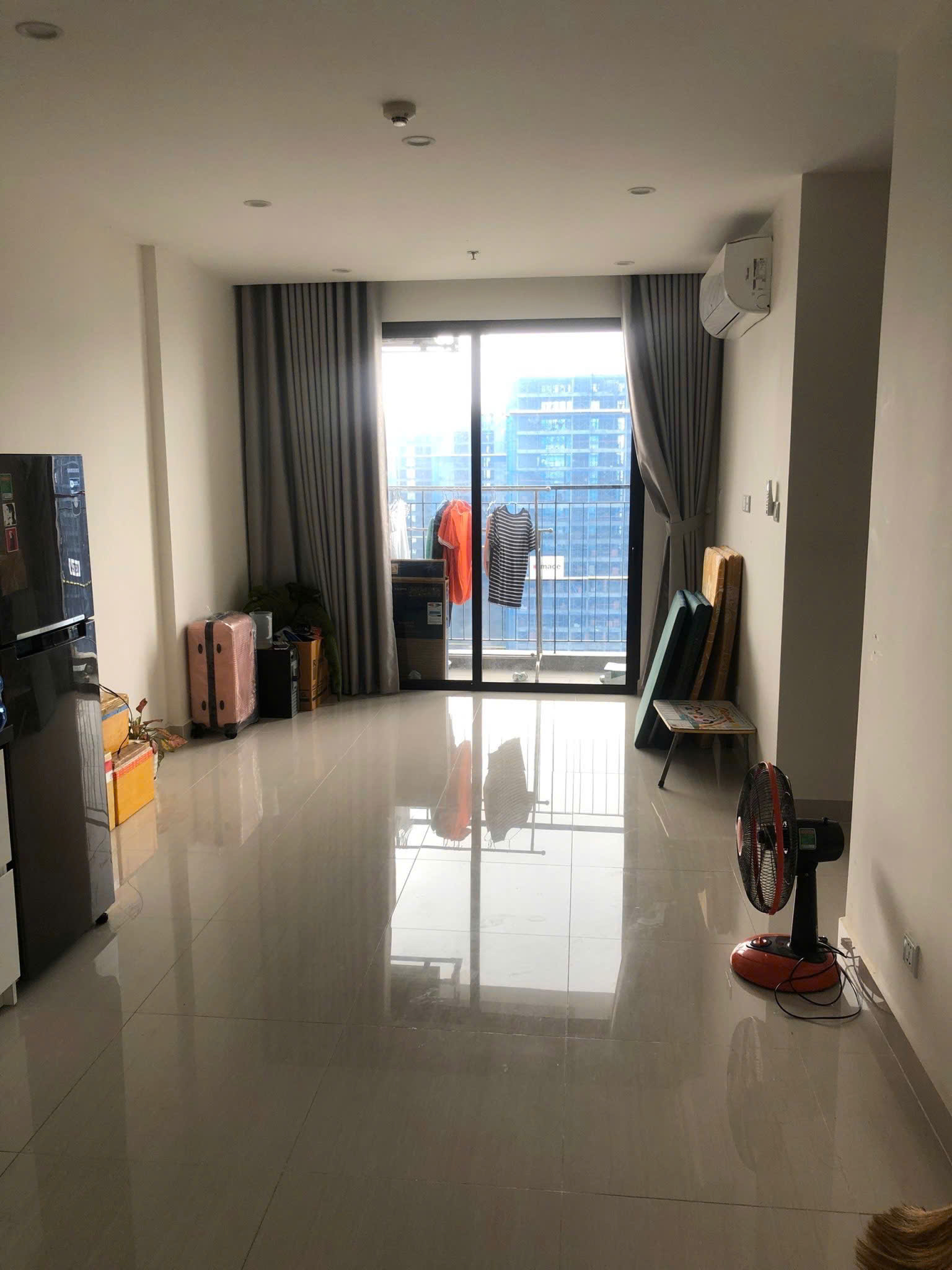 Cho thuê căn hộ Vinhomes Grand Park 3PN – The Rainbow – Nội thất cơ bản – Giá 9 triệu/tháng - ảnh 6