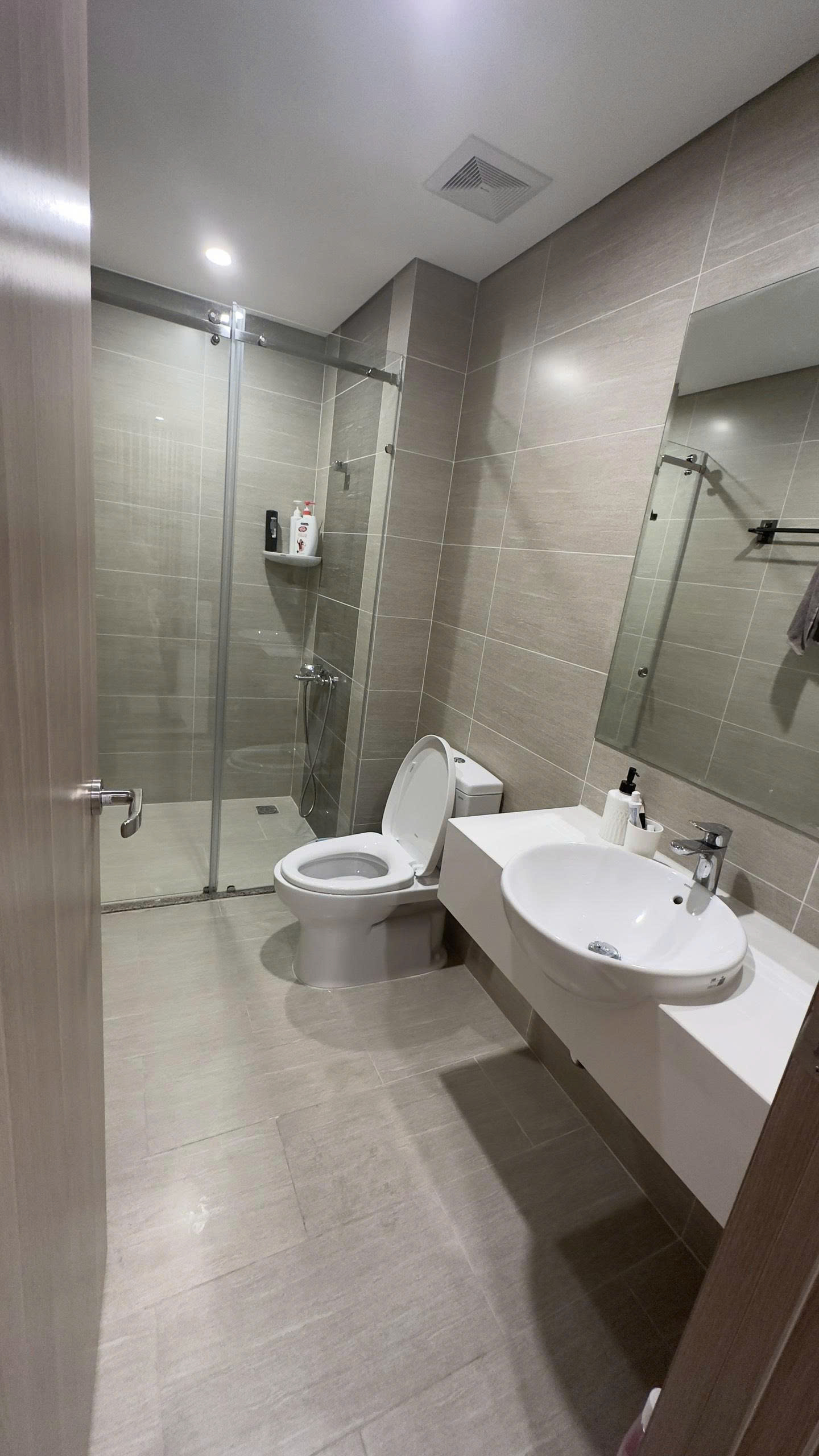 Căn Hộ Full Nội Thất Gỗ – Tầng Cao Thoáng Đã, Ở Sang – Đầu Tư Tốt Vinhomes Grand Park | Phân Khu The Origami – Quận 9 - ảnh 5