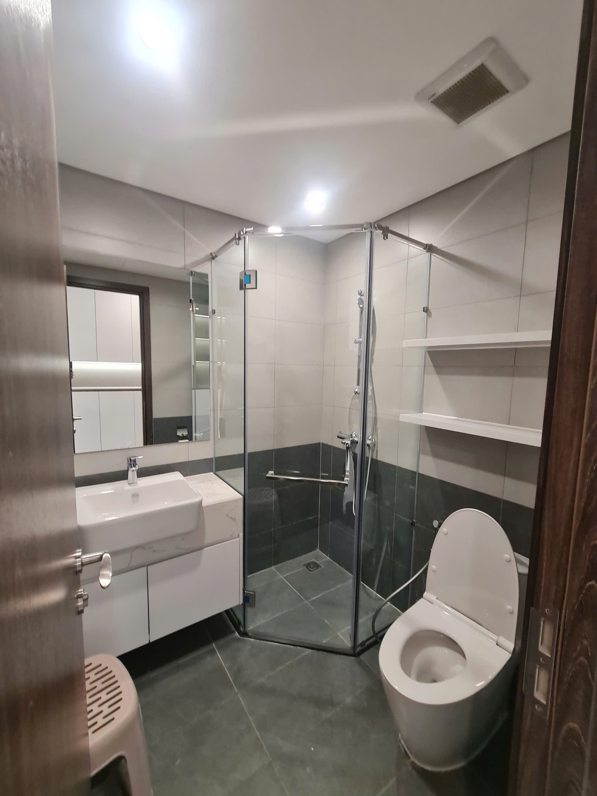 Cho thuê căn hộ 2PN 2WC The Beverly Vinhomes Grand Park – View nội khu, tầng thấp, full nội thất gỗ - ảnh 10