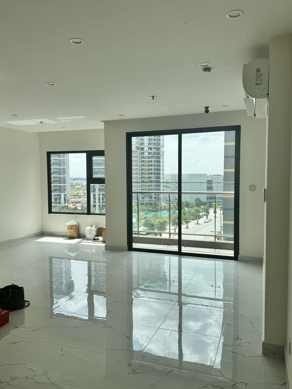 Bán Căn Hộ 2PN+ The Beverly Solari Vinhomes Grand Park – Không Gian Rộng, Giá Tốt