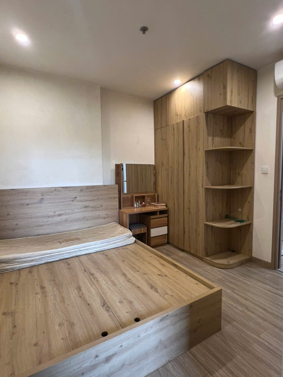 Bán Căn Hộ 2PN 2WC The Origami Vinhomes Q9 | Full Nội Thất Chỉ 3.1 Tỷ - ảnh 3